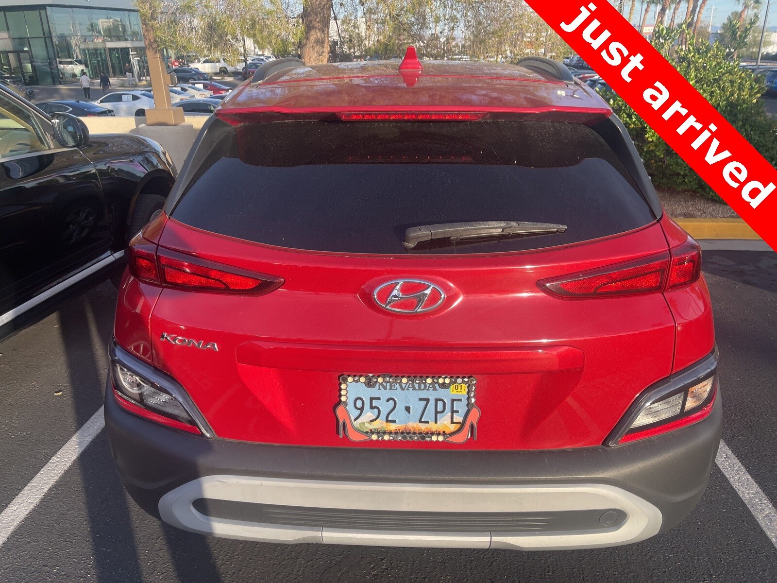 Thumbnail: 2022 Hyundai Kona - 6