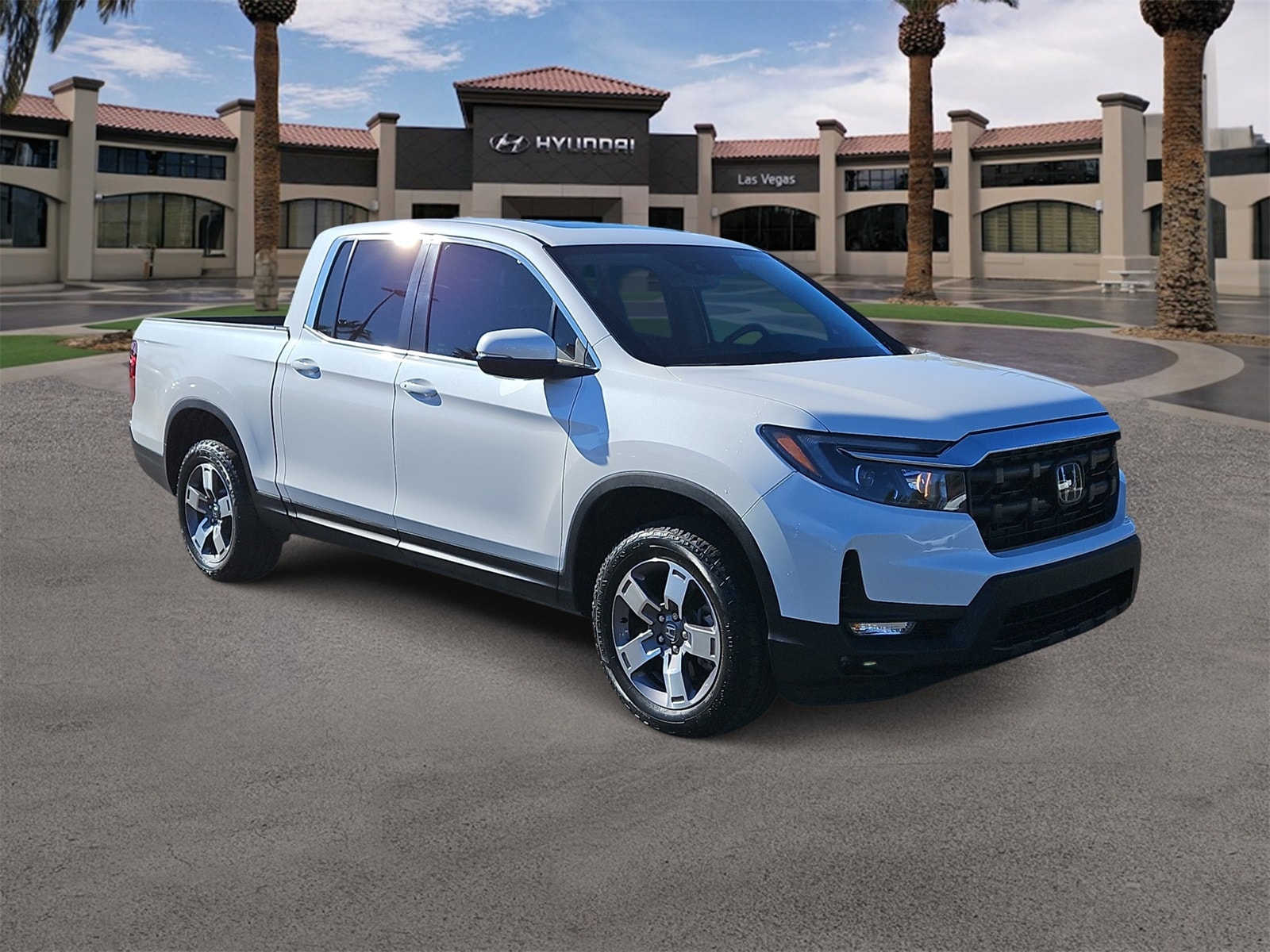 Thumbnail: 2024 Honda Ridgeline - 2