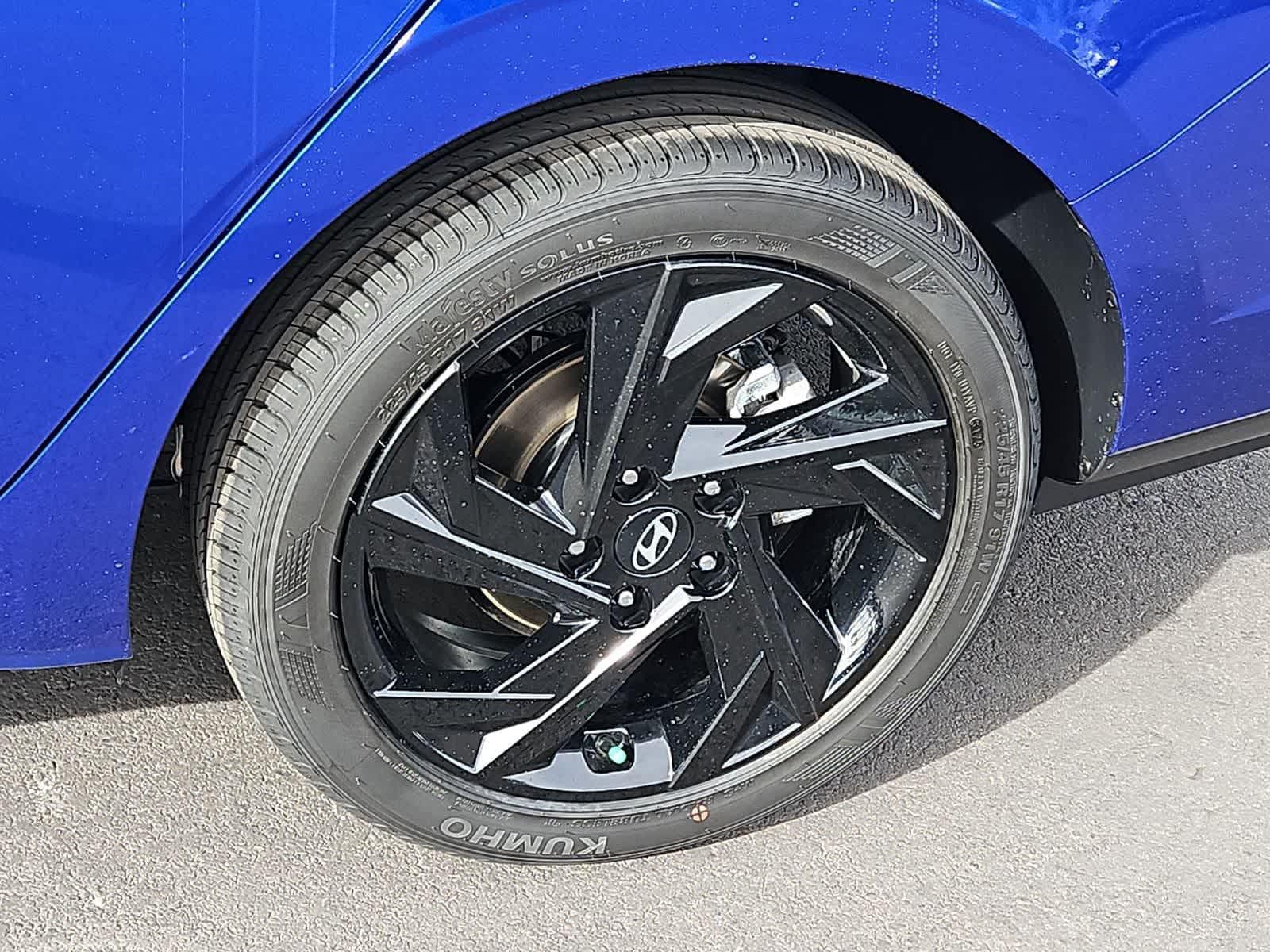 Thumbnail: 2026 Hyundai Elantra - 12