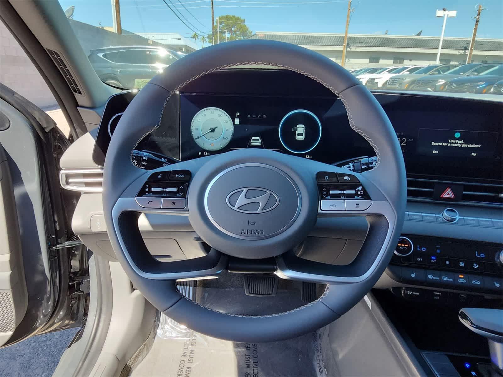 Thumbnail: 2025 Hyundai Elantra - 19