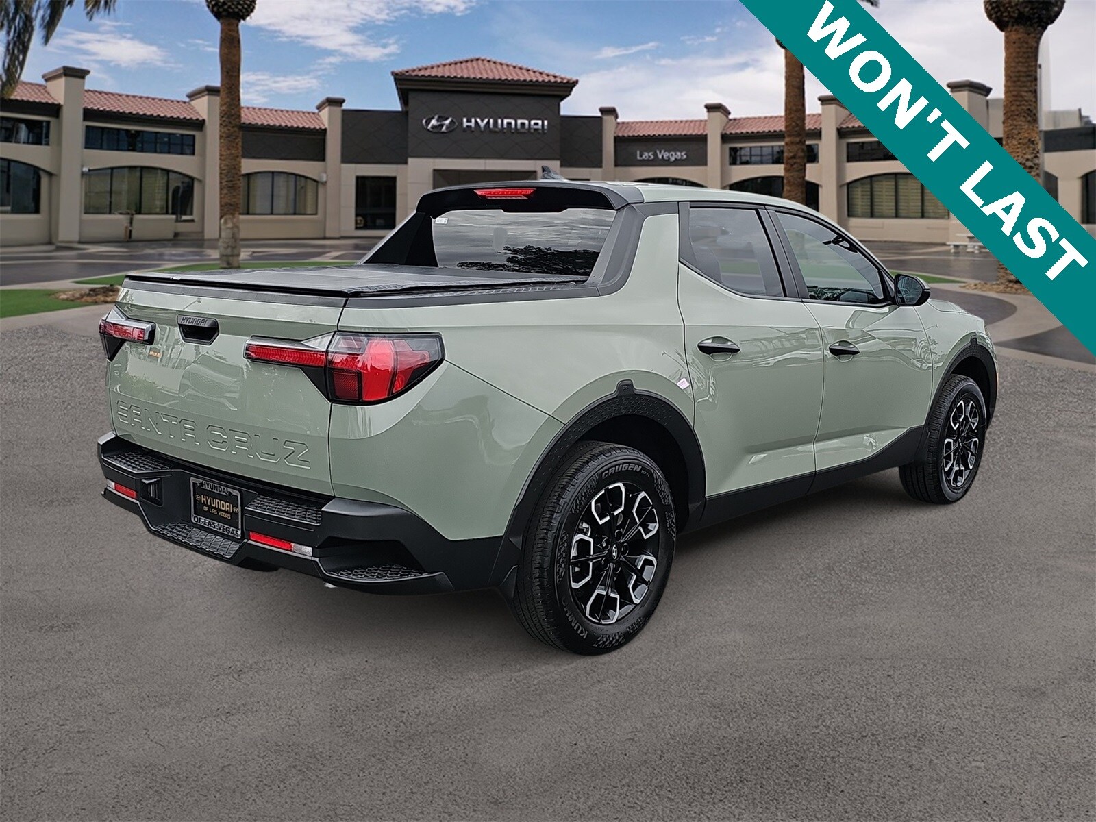 Thumbnail: 2024 Hyundai Santa Cruz - 8