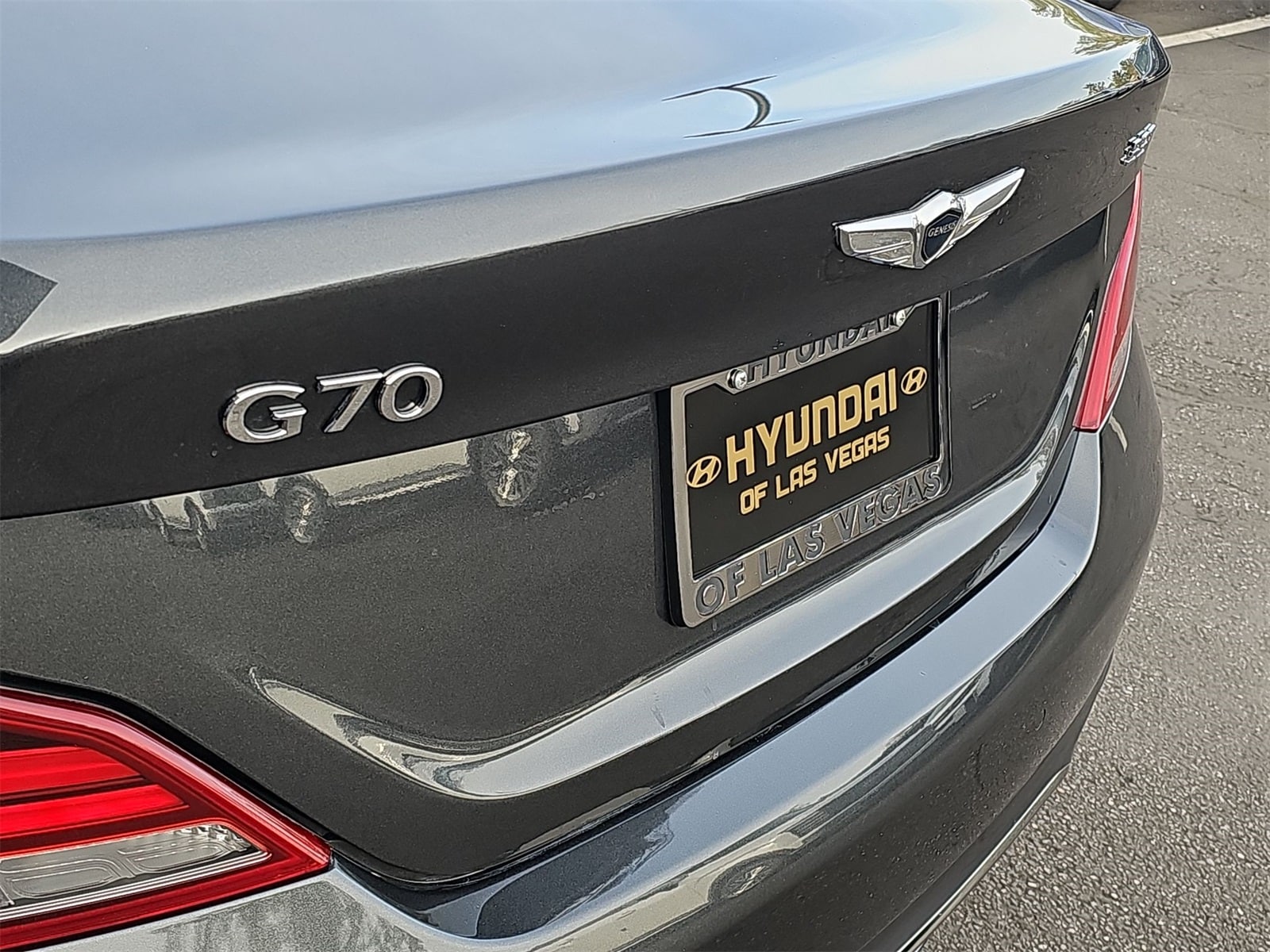 Thumbnail: 2019 Genesis G70 - 11