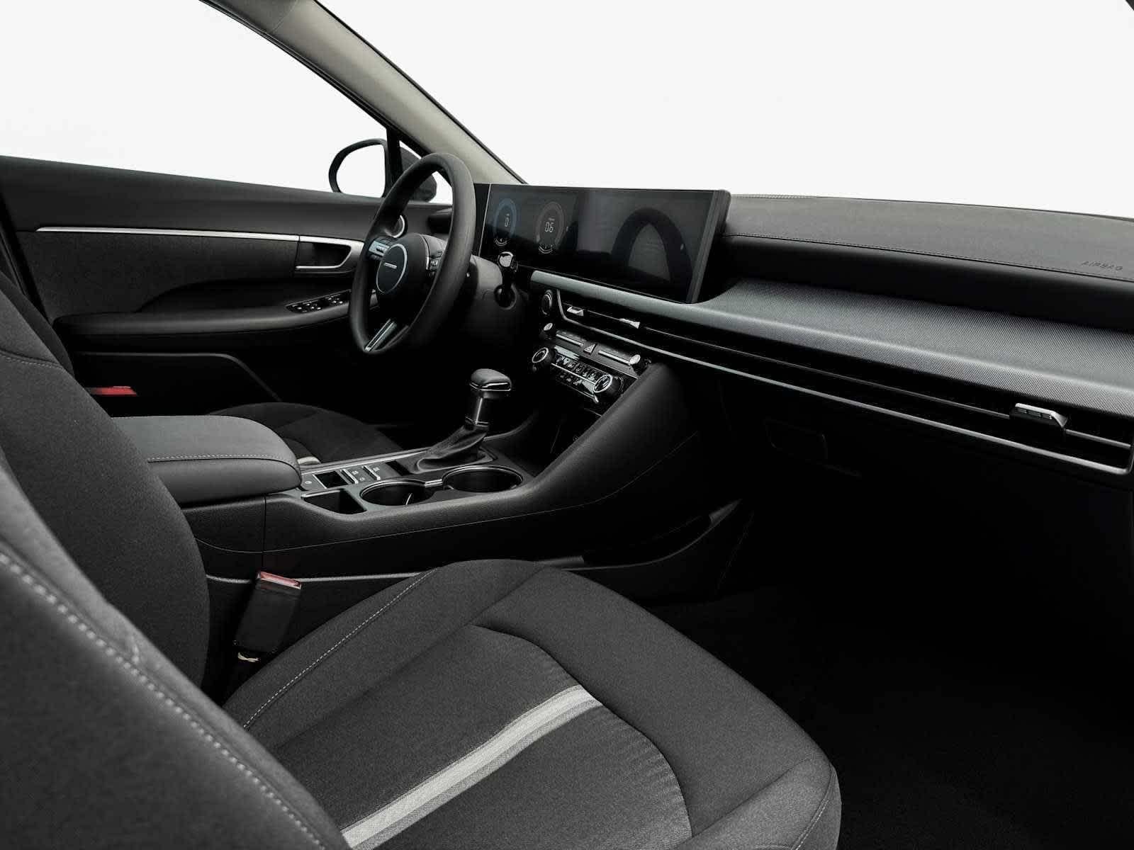 Thumbnail: 2025 Hyundai Sonata - 15