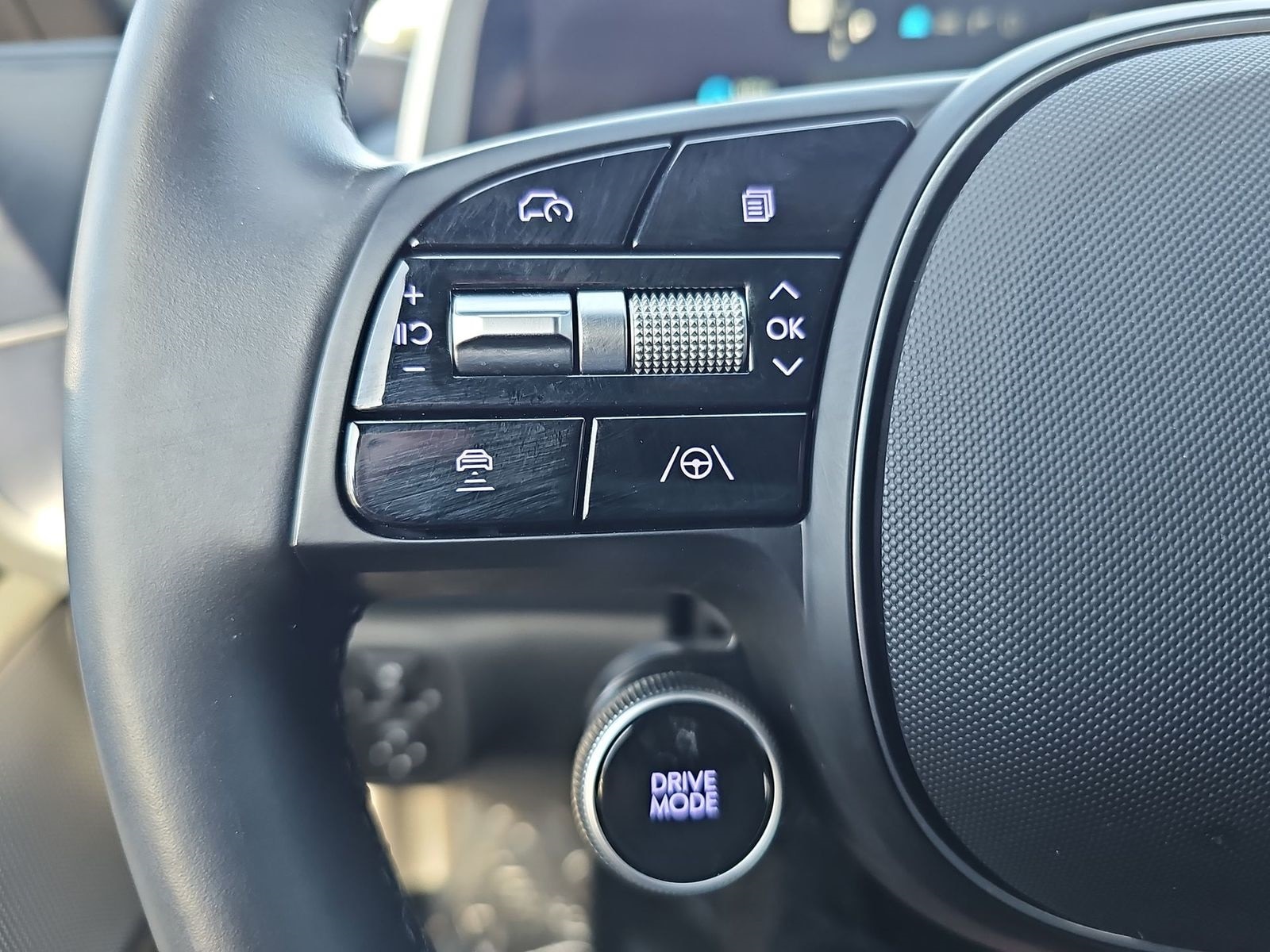 Thumbnail: 2023 Hyundai Ioniq 6 - 29