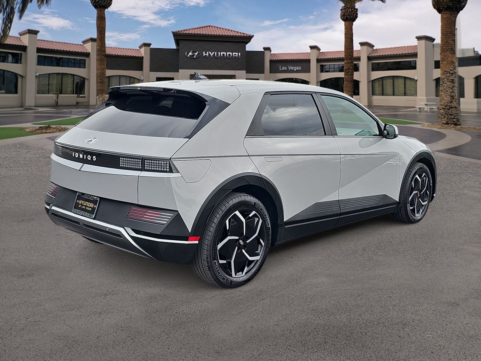 Thumbnail: 2024 Hyundai Ioniq 5 - 8
