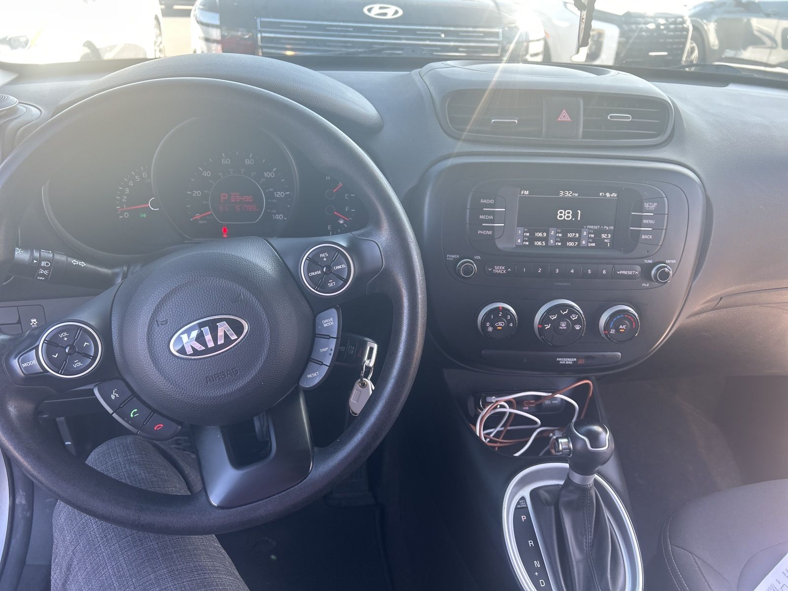 Thumbnail: 2017 Kia Soul - 6