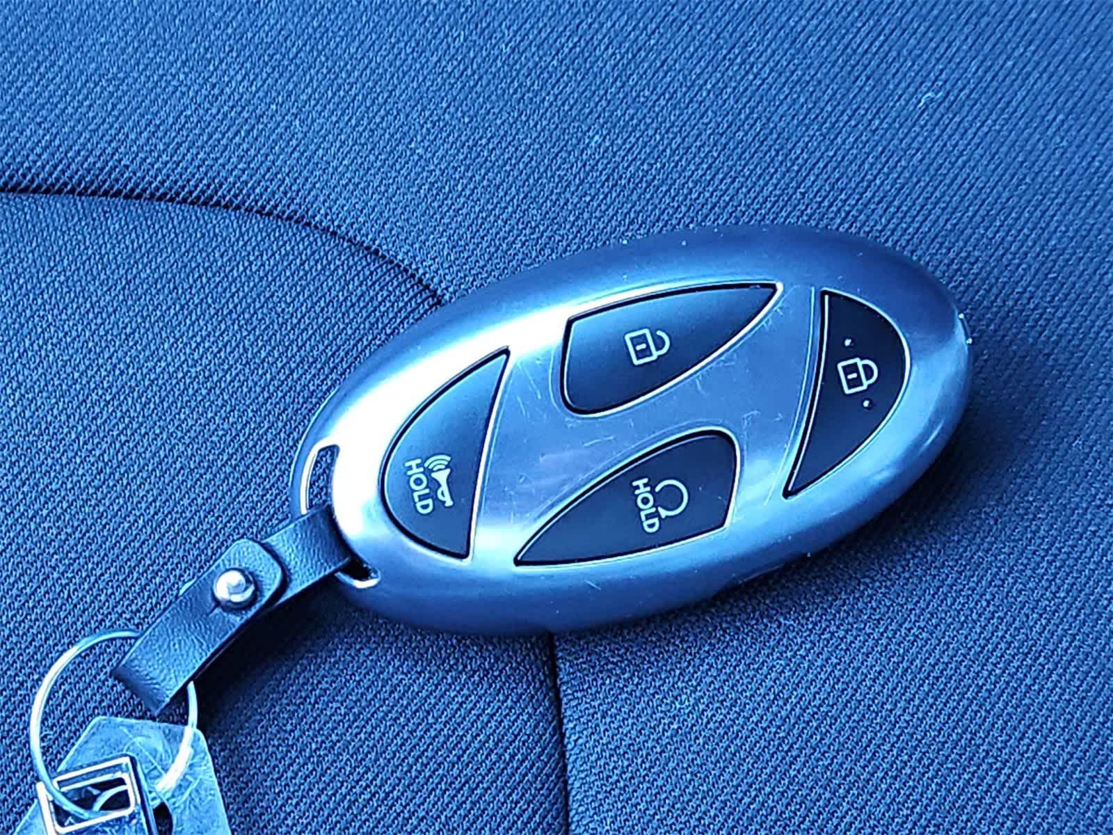 Thumbnail: 2025 Hyundai Elantra - 24