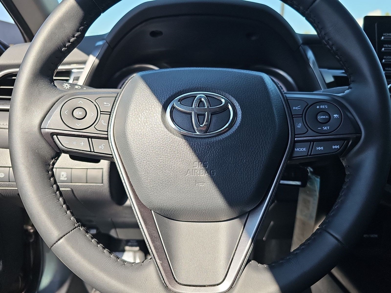 Thumbnail: 2024 Toyota Camry - 20