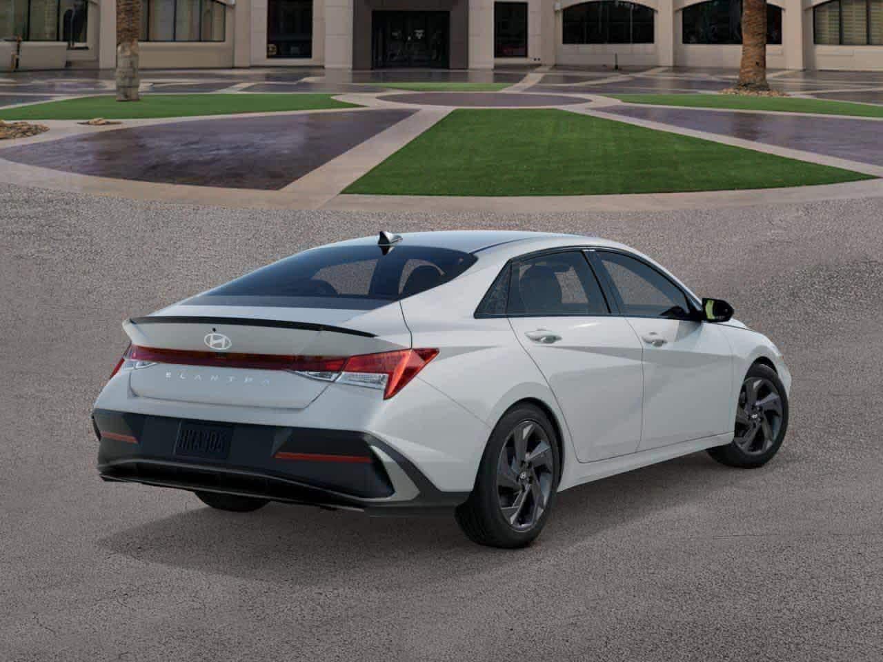 Thumbnail: 2026 Hyundai Elantra - 4