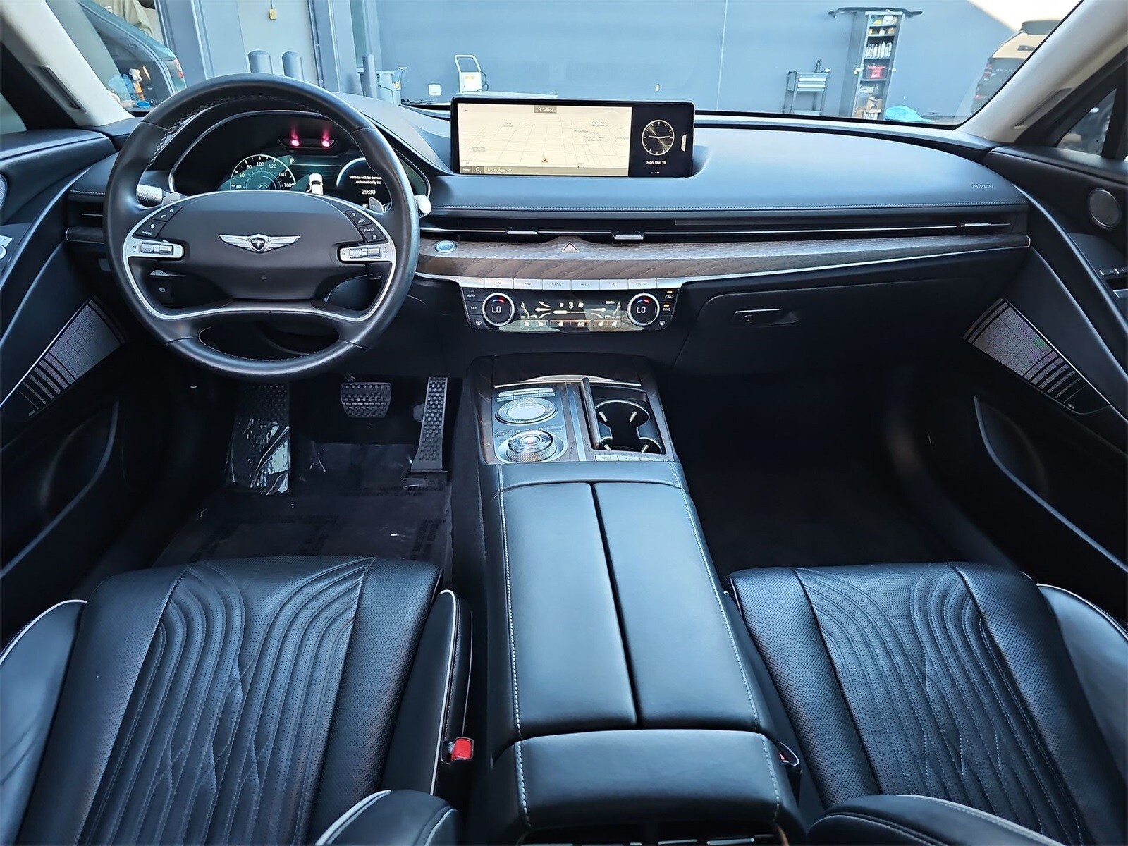 Thumbnail: 2021 Genesis G80 - 14