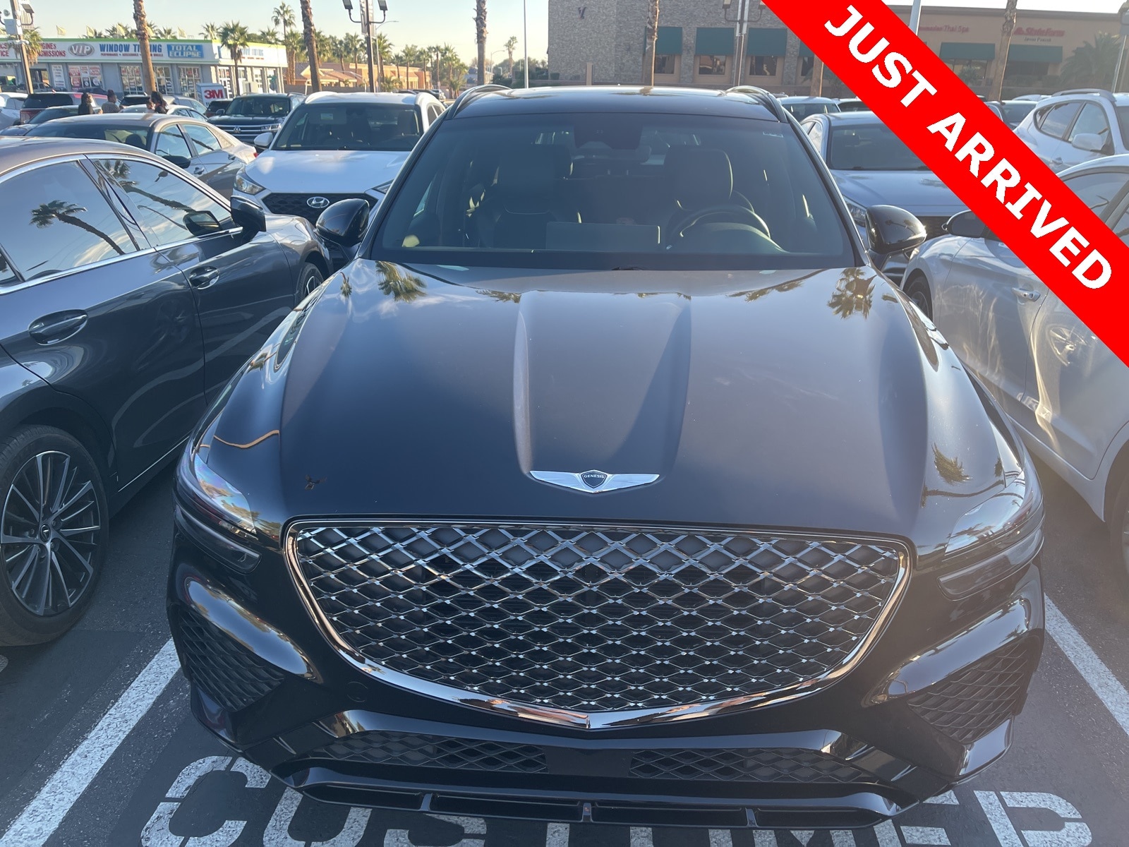 Thumbnail: 2022 Genesis GV70 - 6