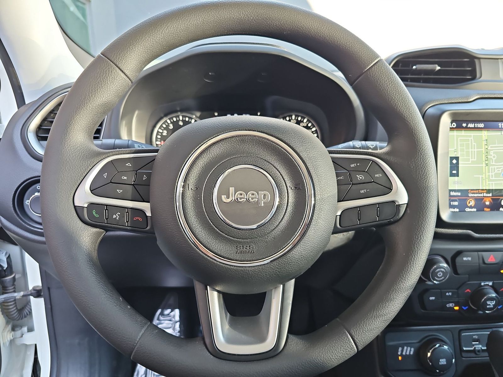 Thumbnail: 2023 Jeep Renegade - 18