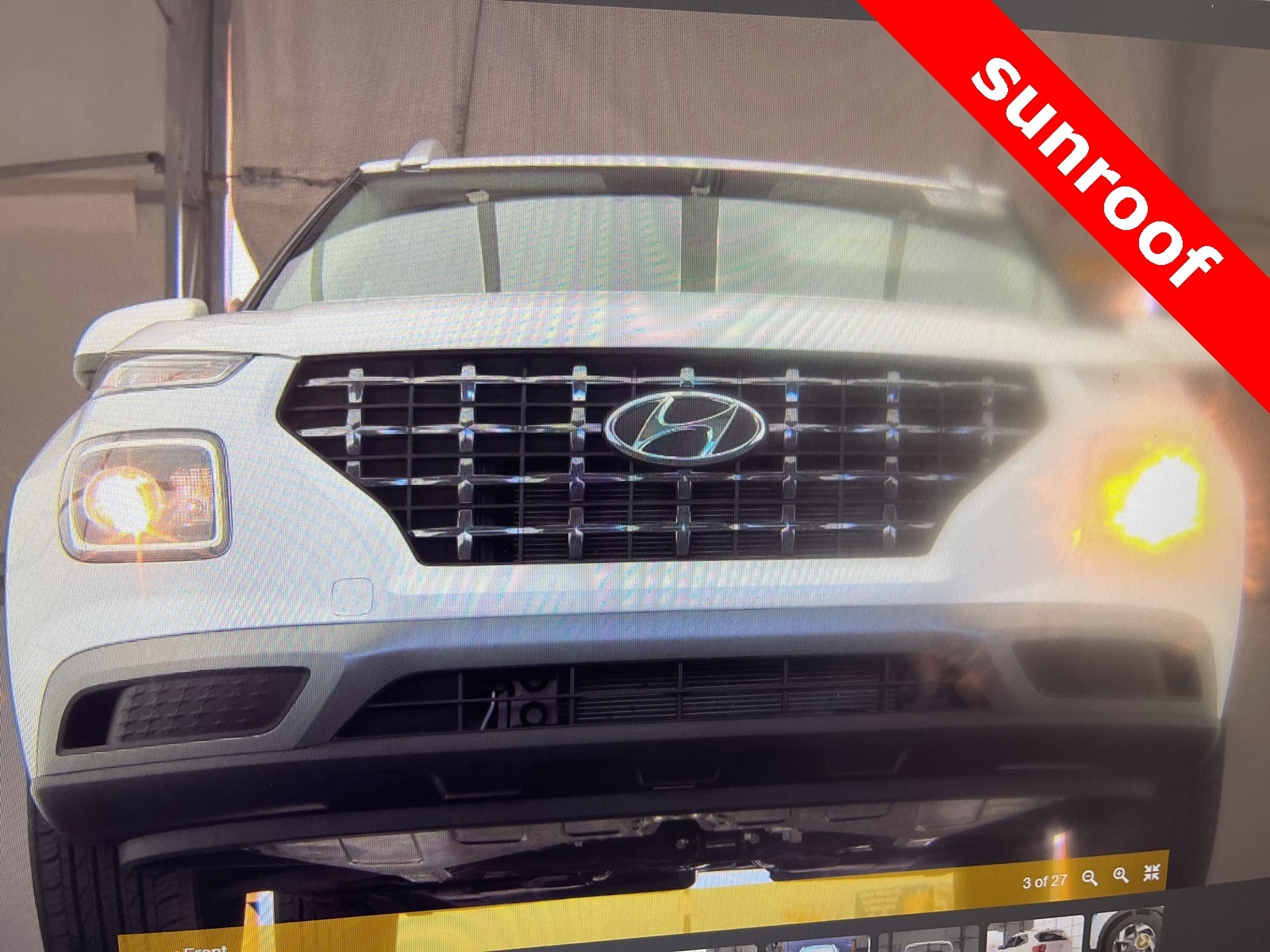 Thumbnail: 2025 Hyundai Venue - 3