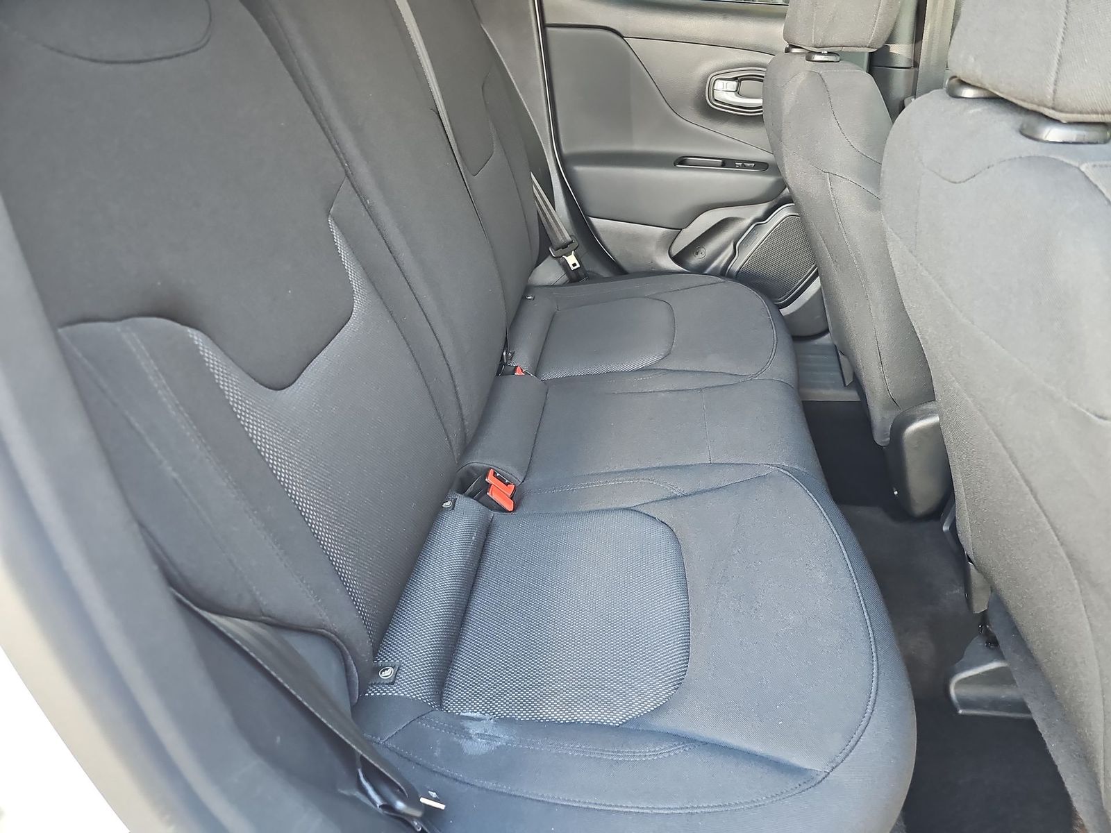 Thumbnail: 2023 Jeep Renegade - 16