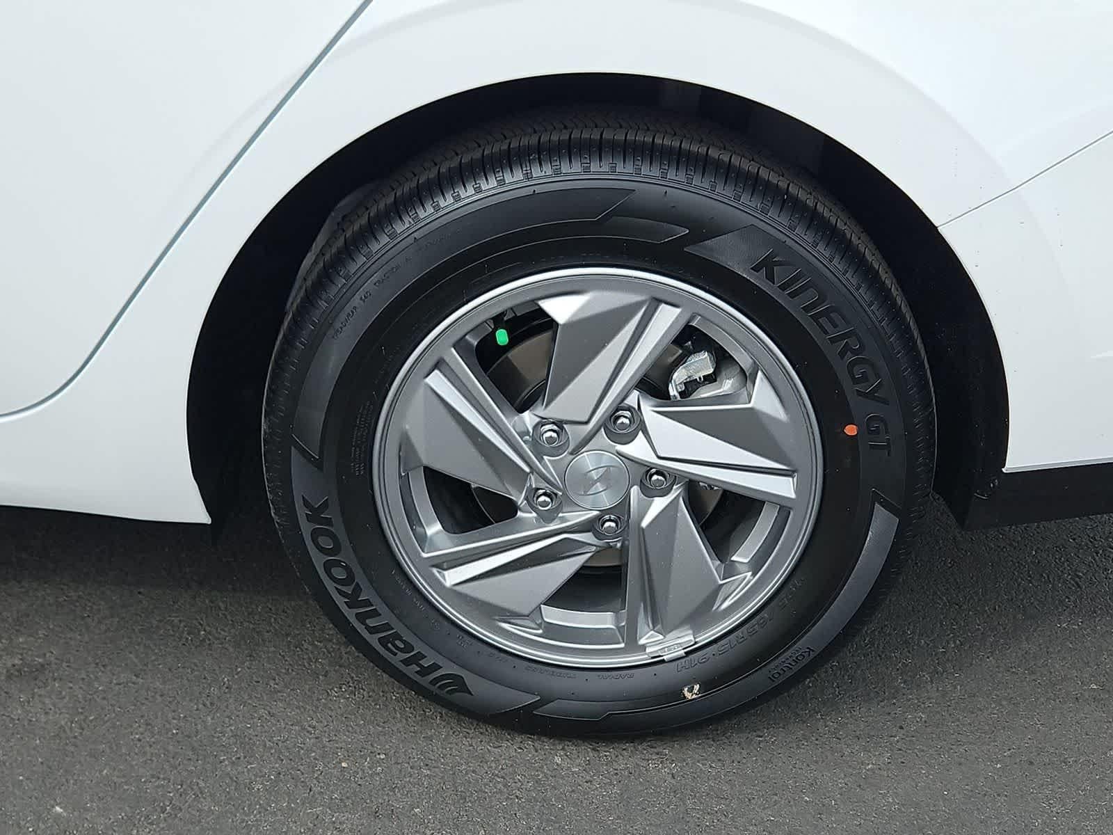 Thumbnail: 2026 Hyundai Elantra - 12