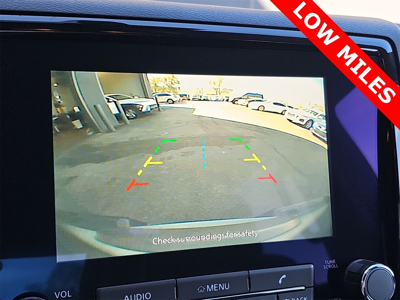 Thumbnail: 2023 Nissan Frontier - 26