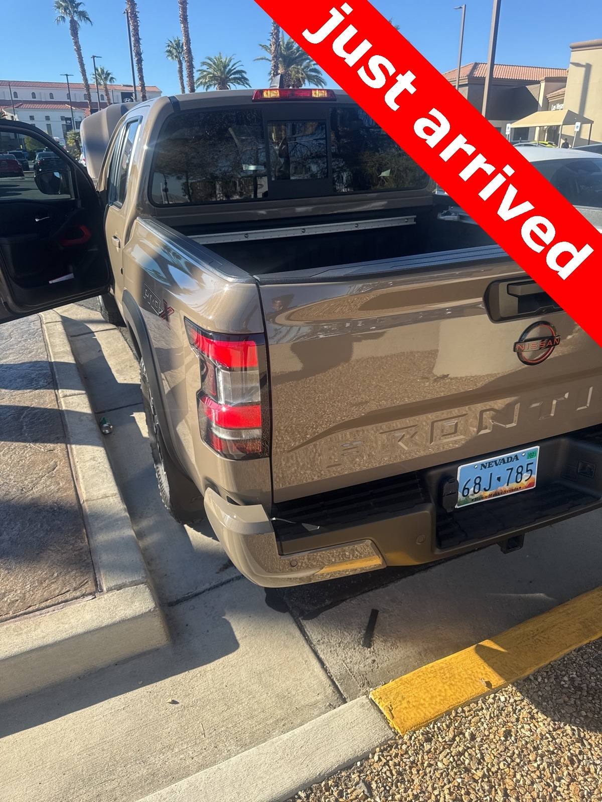 Thumbnail: 2022 Nissan Frontier - 3