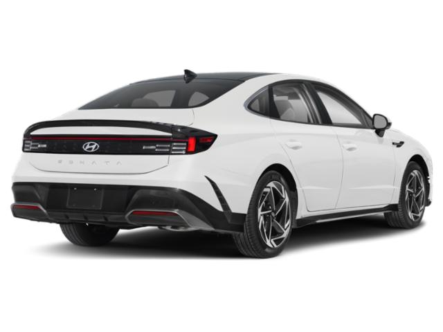 2025 Hyundai Sonata SEL photo 3