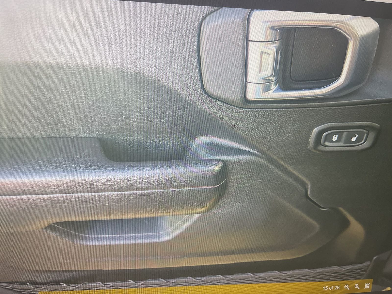 Thumbnail: 2021 Jeep Gladiator - 9