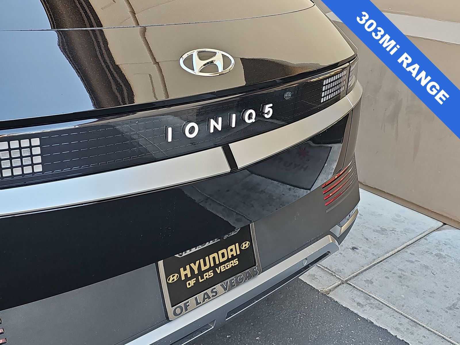 Thumbnail: 2024 Hyundai Ioniq 5 - 11