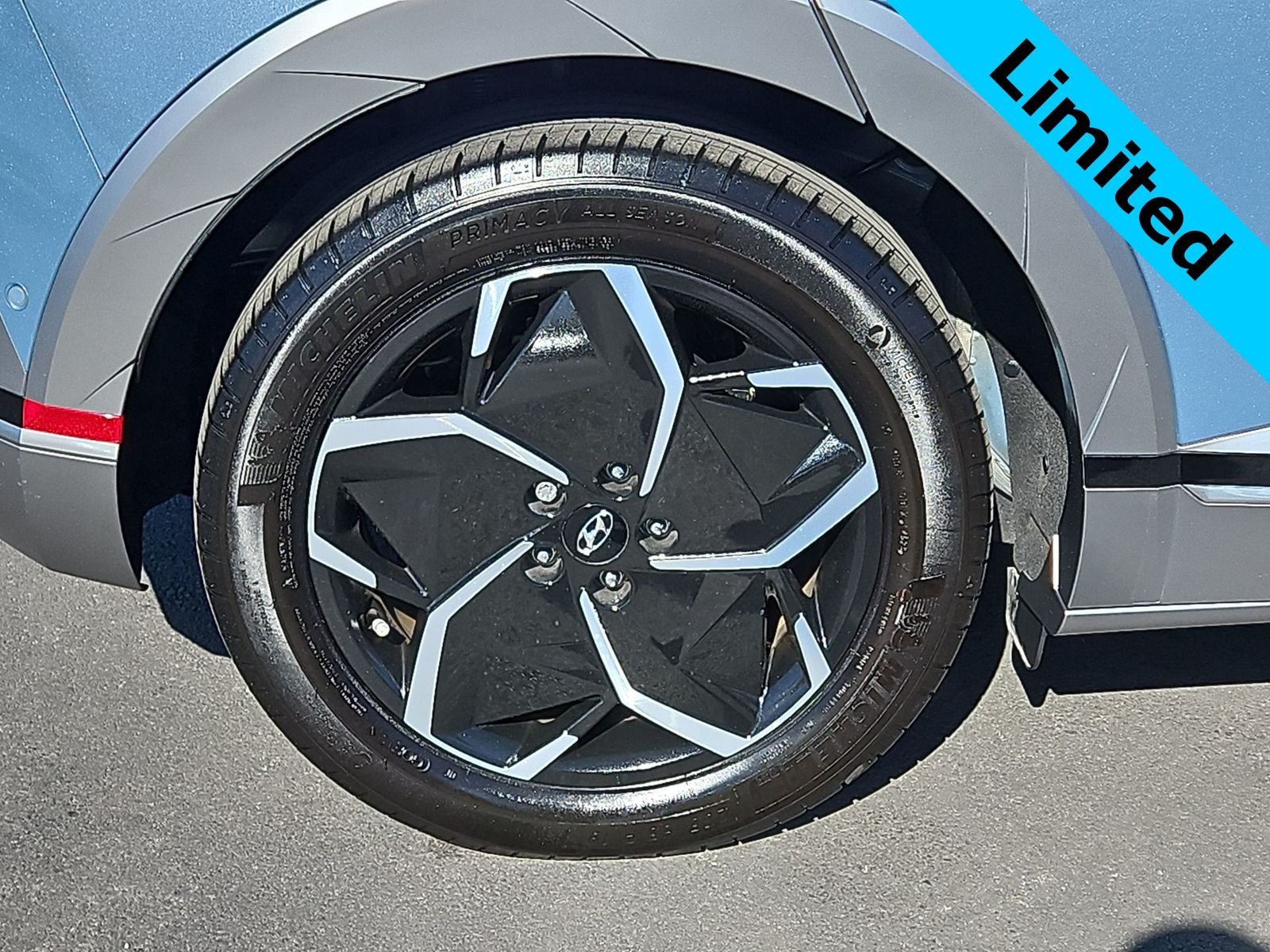 Thumbnail: 2024 Hyundai Ioniq 5 - 12