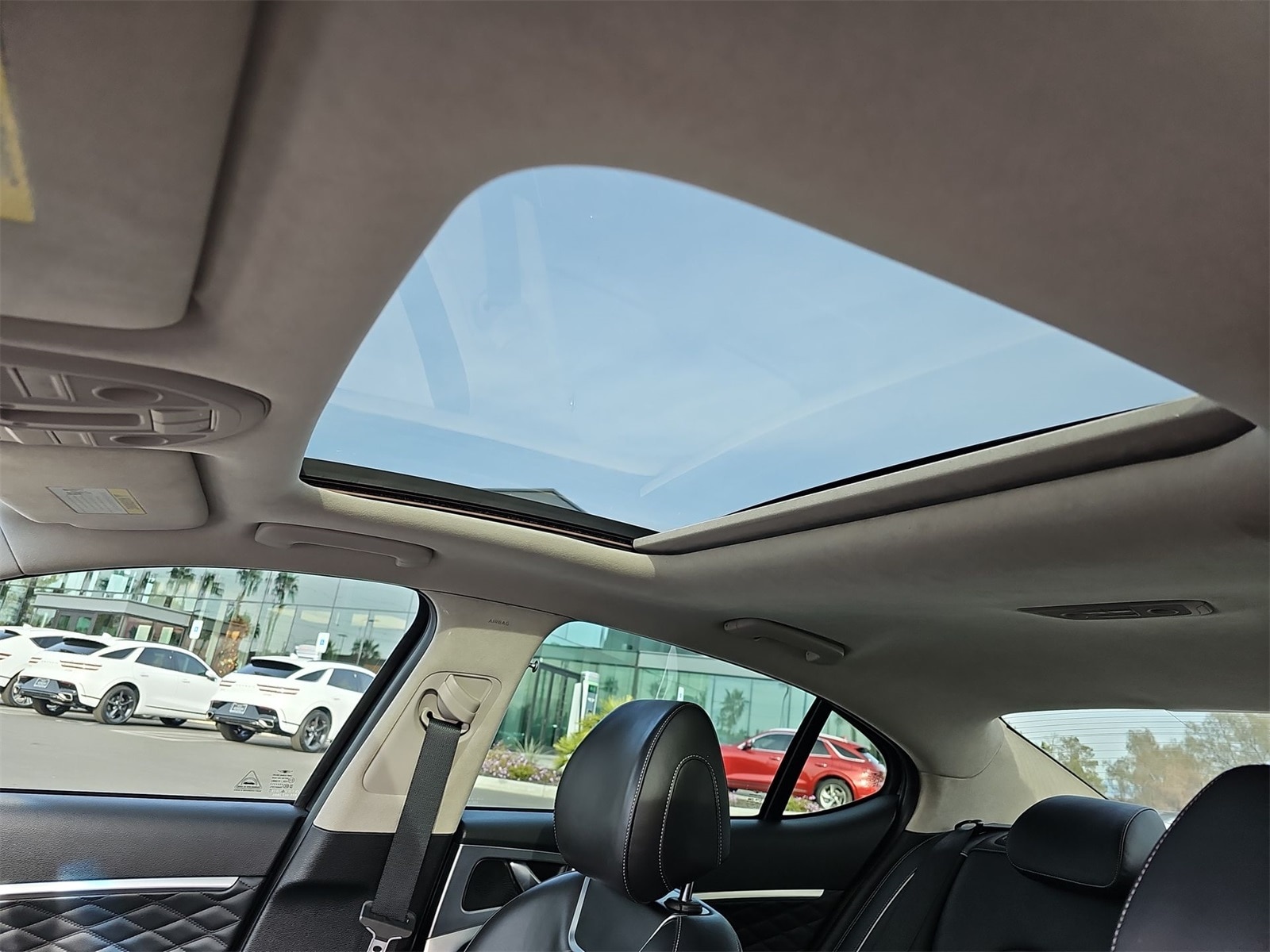 Thumbnail: 2019 Genesis G70 - 28