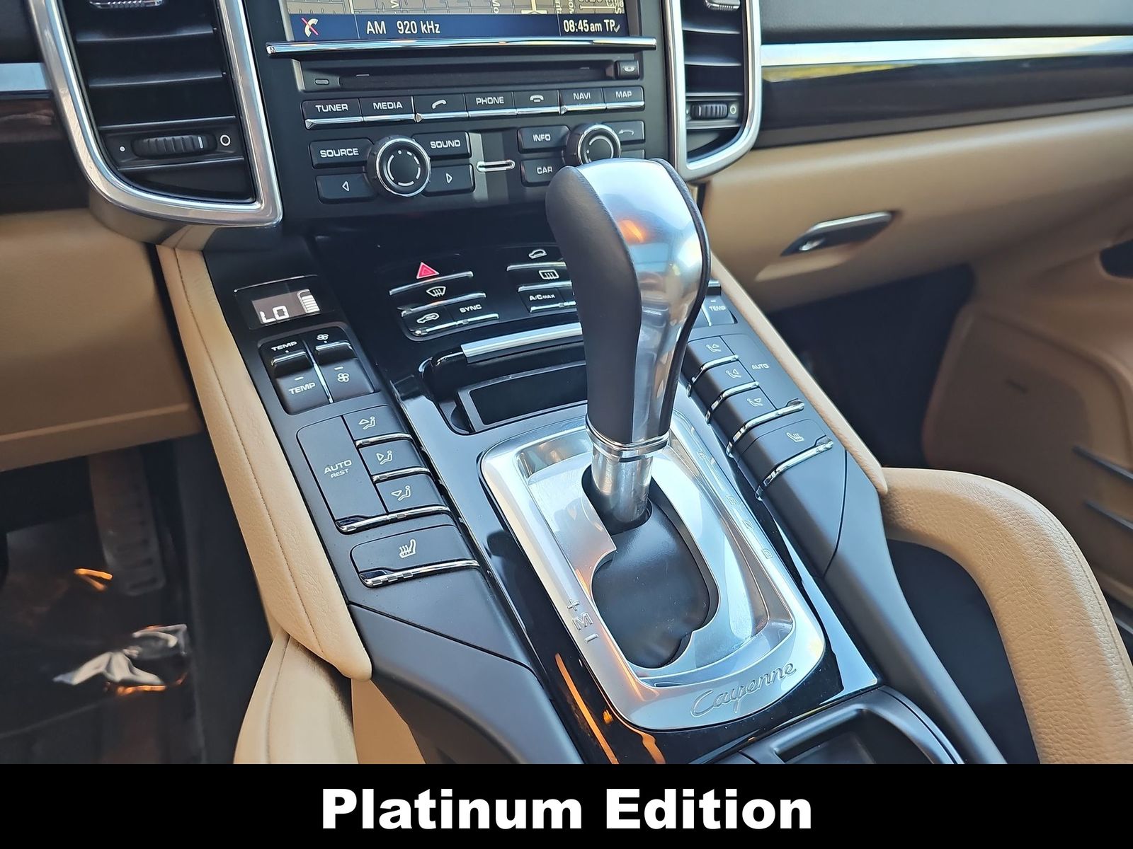 Thumbnail: 2014 Porsche Cayenne - 21