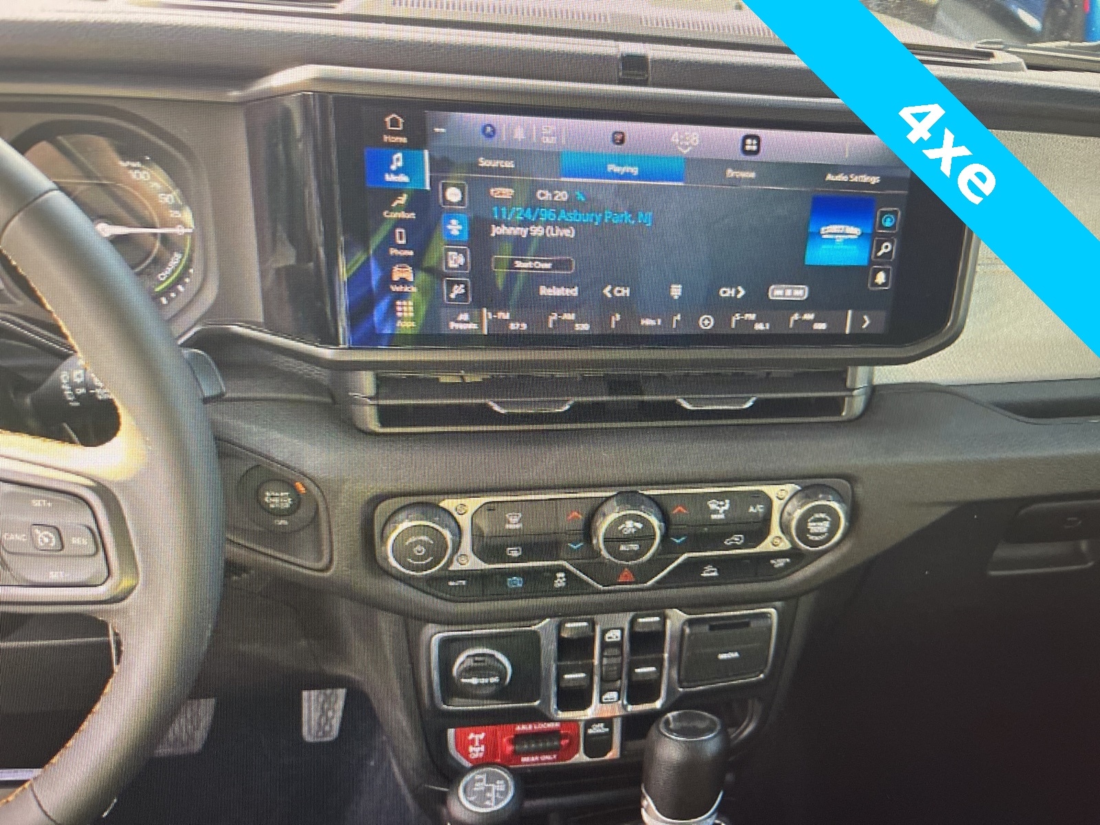 Thumbnail: 2024 Jeep Wrangler - 10