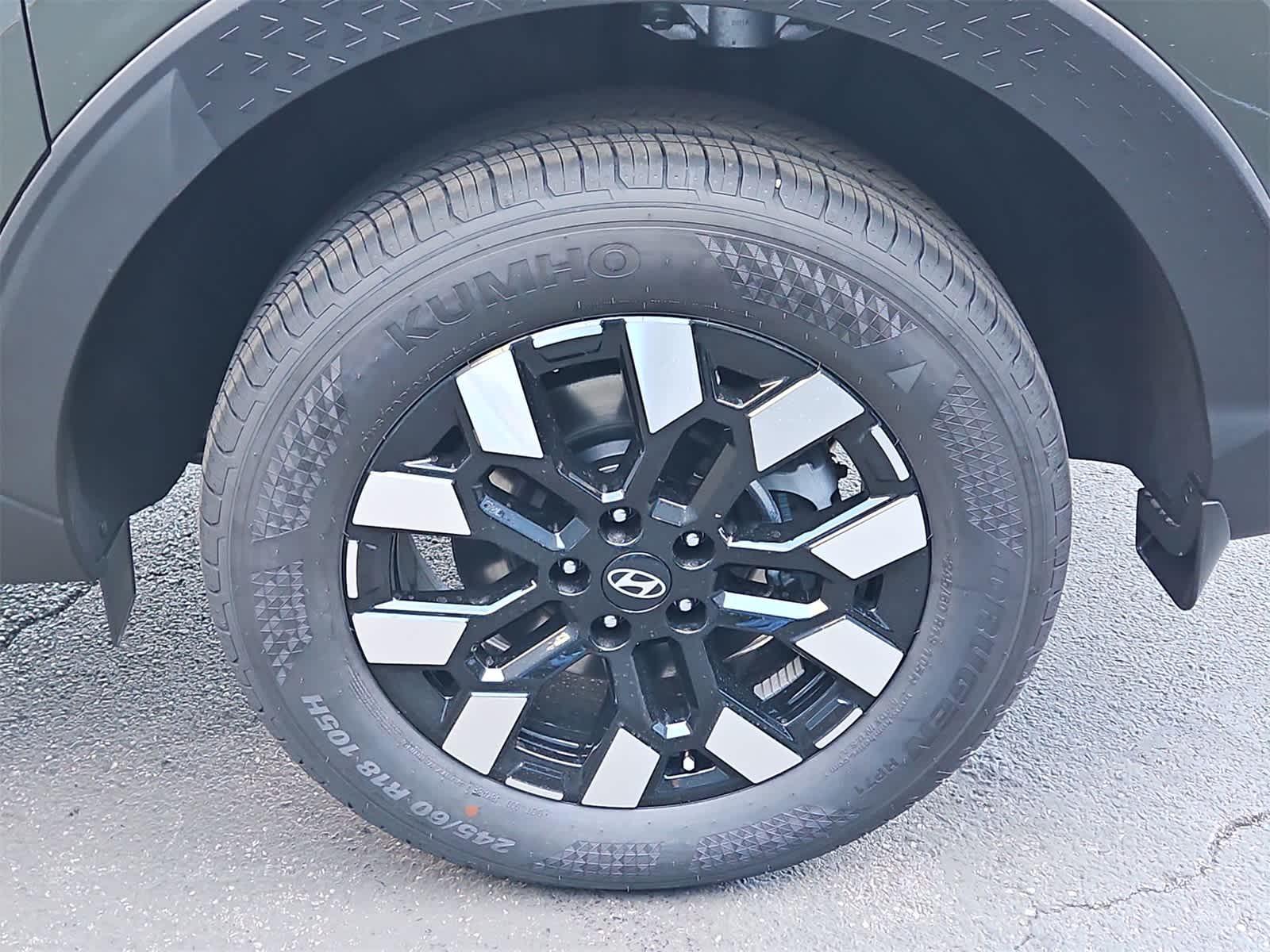 Thumbnail: 2026 Hyundai Santa Cruz - 12