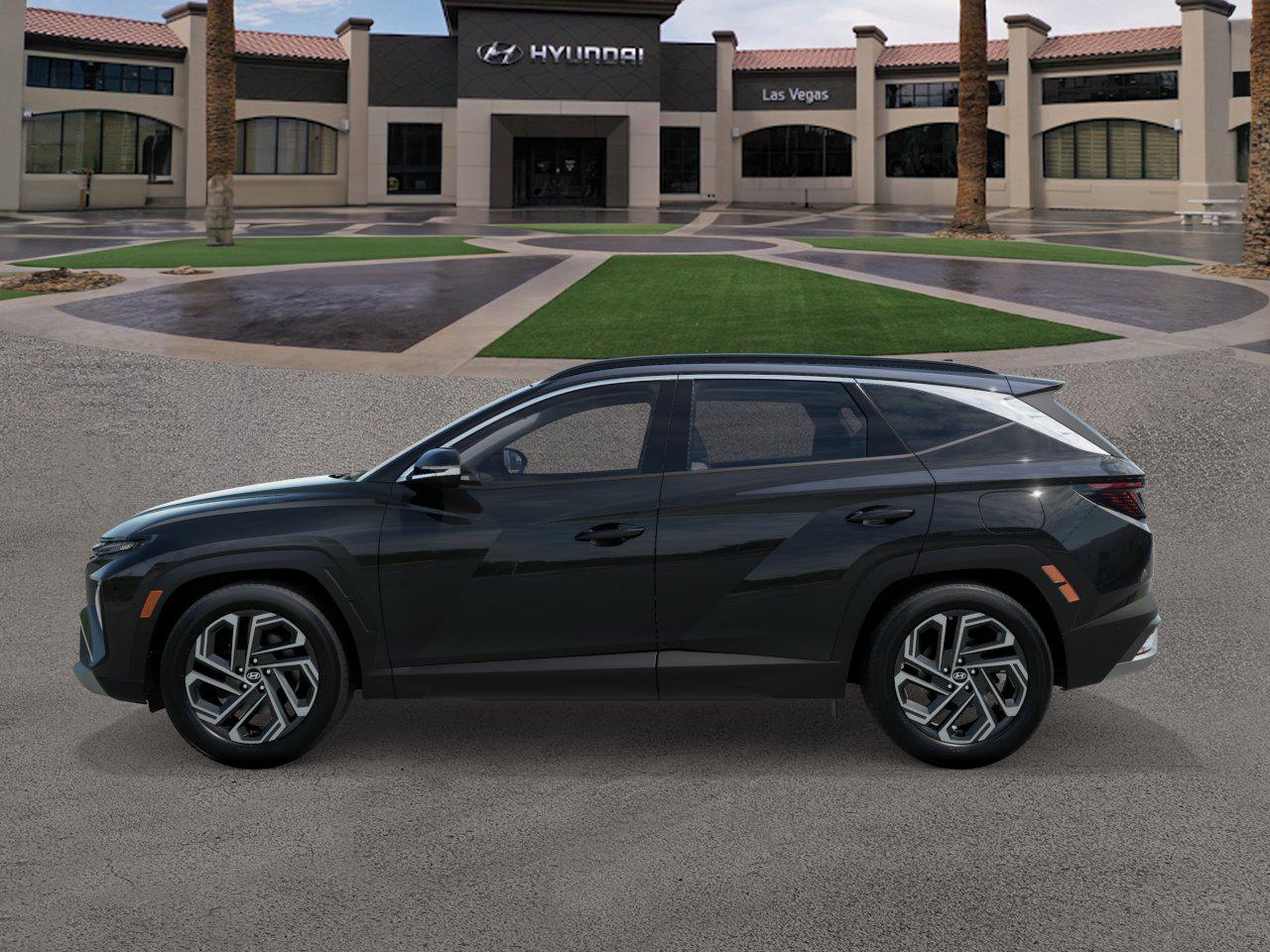 2026 Hyundai Tucson Hybrid Limited photo 3