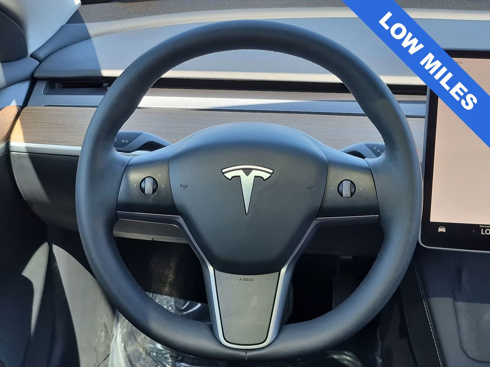 Thumbnail: 2023 Tesla Model 3 - 18