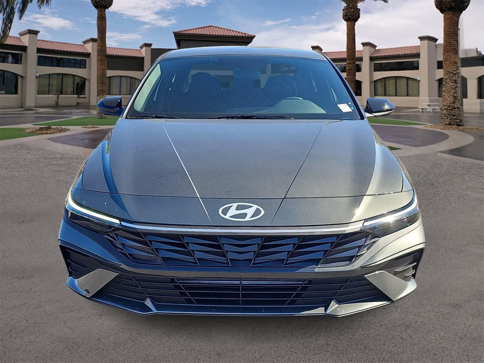 Thumbnail: 2026 Hyundai Elantra - 3