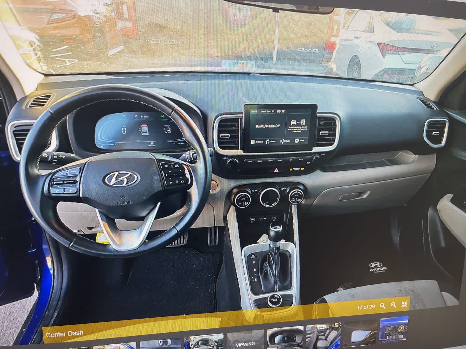 Thumbnail: 2024 Hyundai Venue - 12