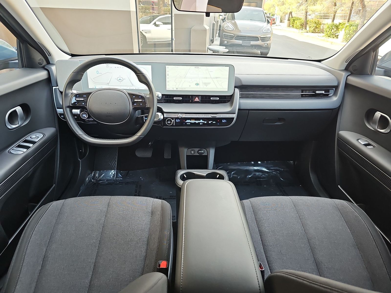 Thumbnail: 2023 Hyundai Ioniq 5 - 14