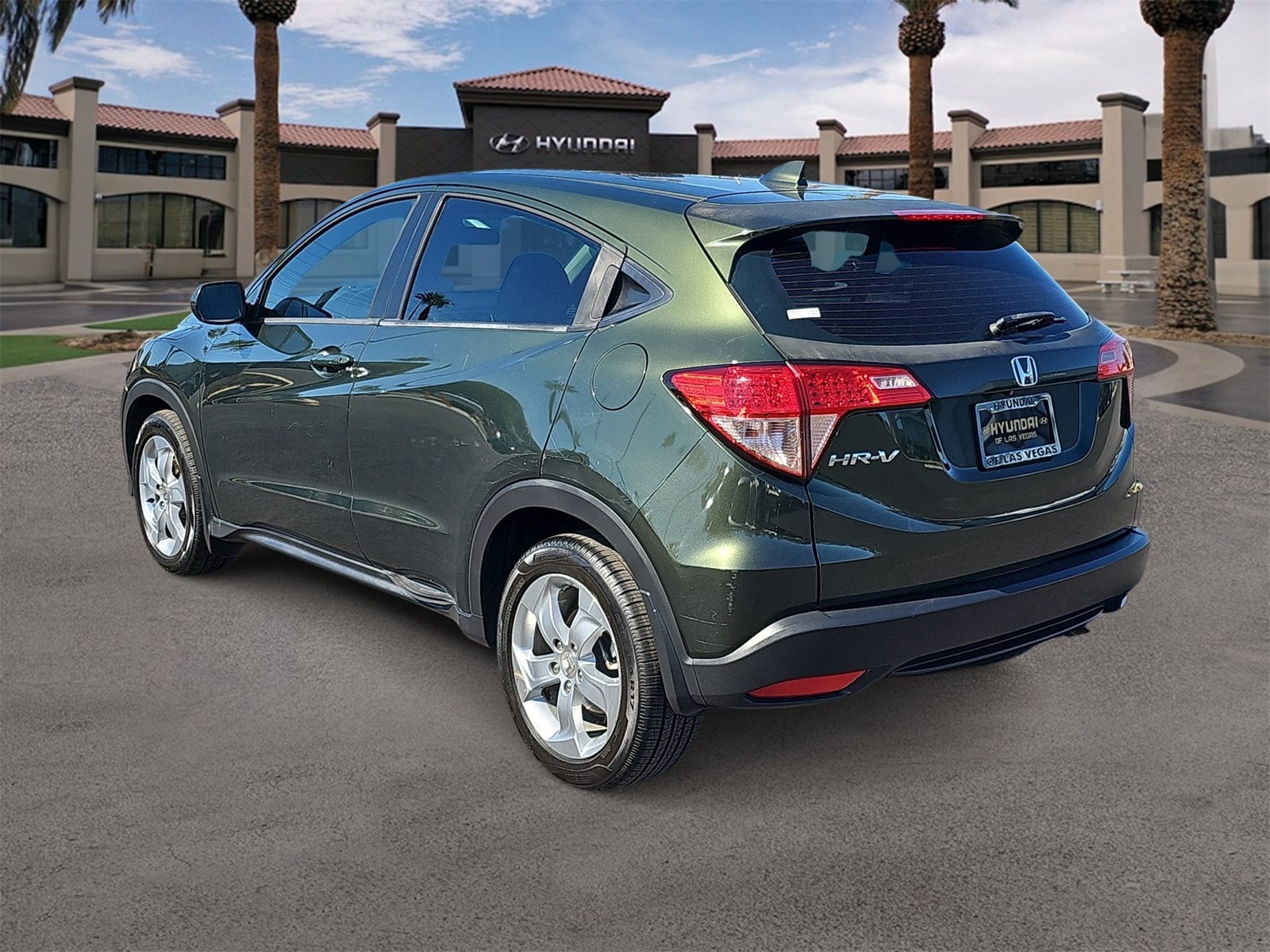 Thumbnail: 2016 Honda HR-V - 6