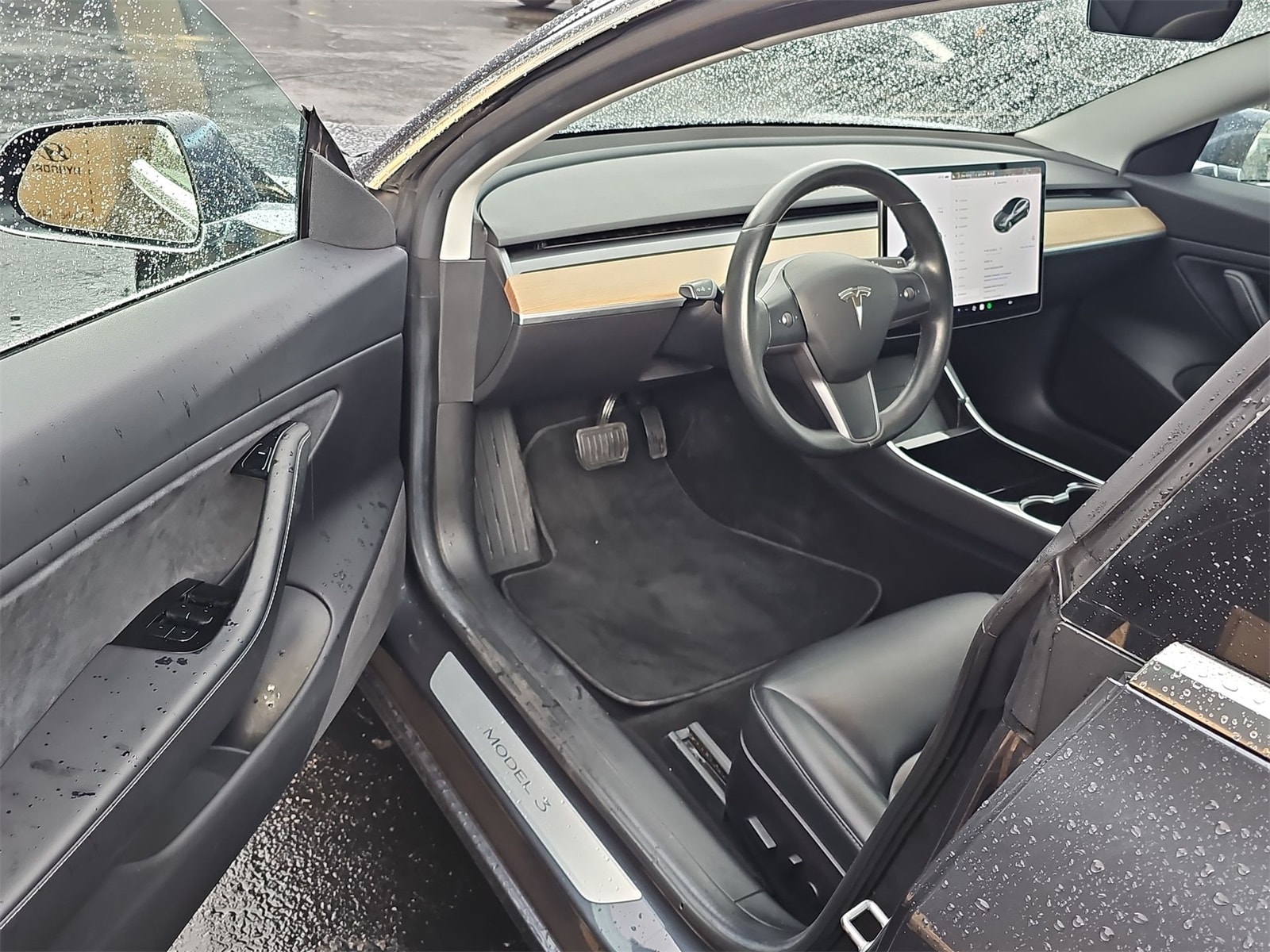 Thumbnail: 2018 Tesla Model 3 - 10