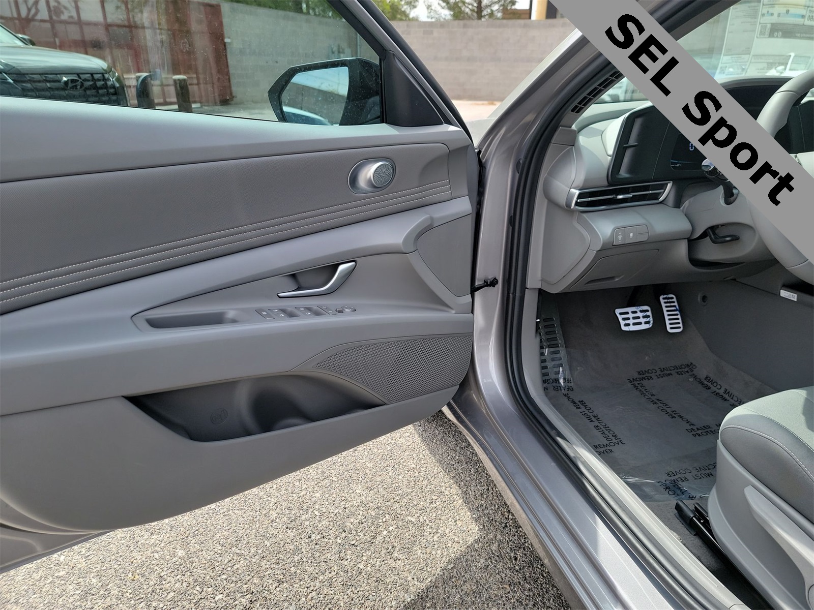 Thumbnail: 2025 Hyundai Elantra - 10