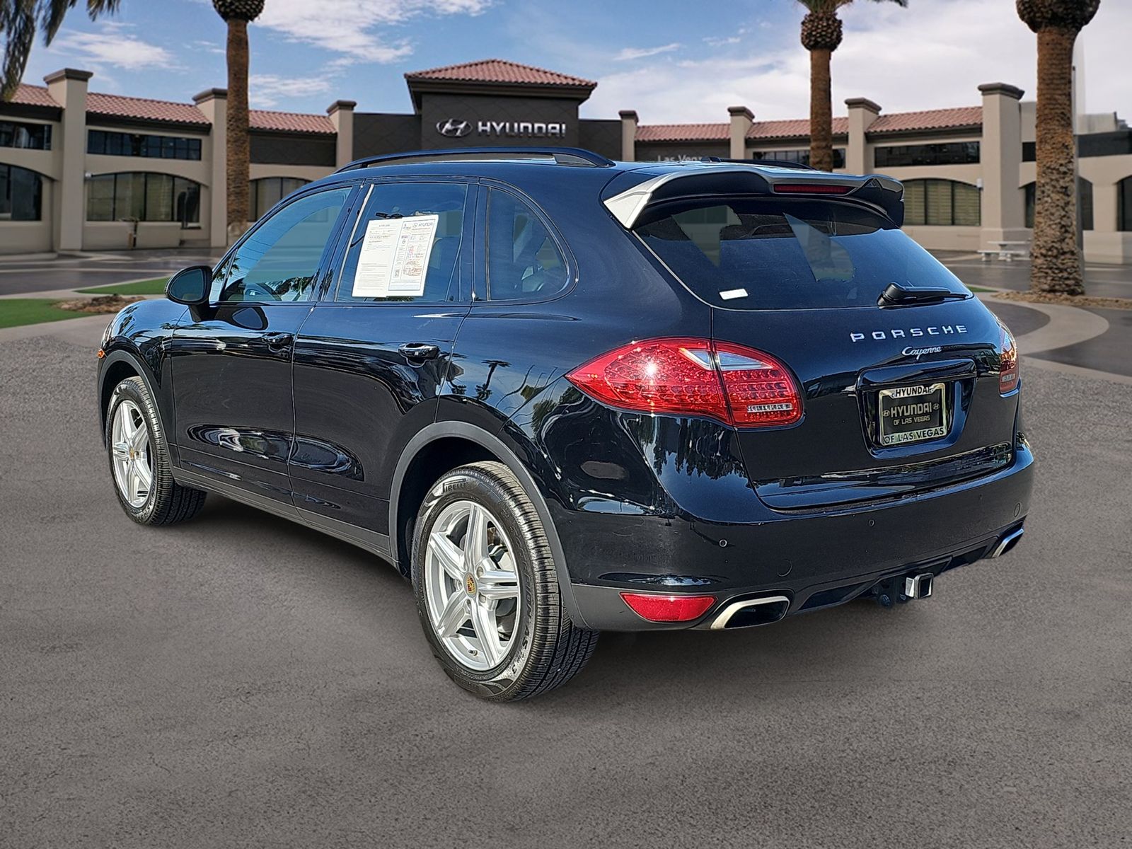 Thumbnail: 2014 Porsche Cayenne - 6