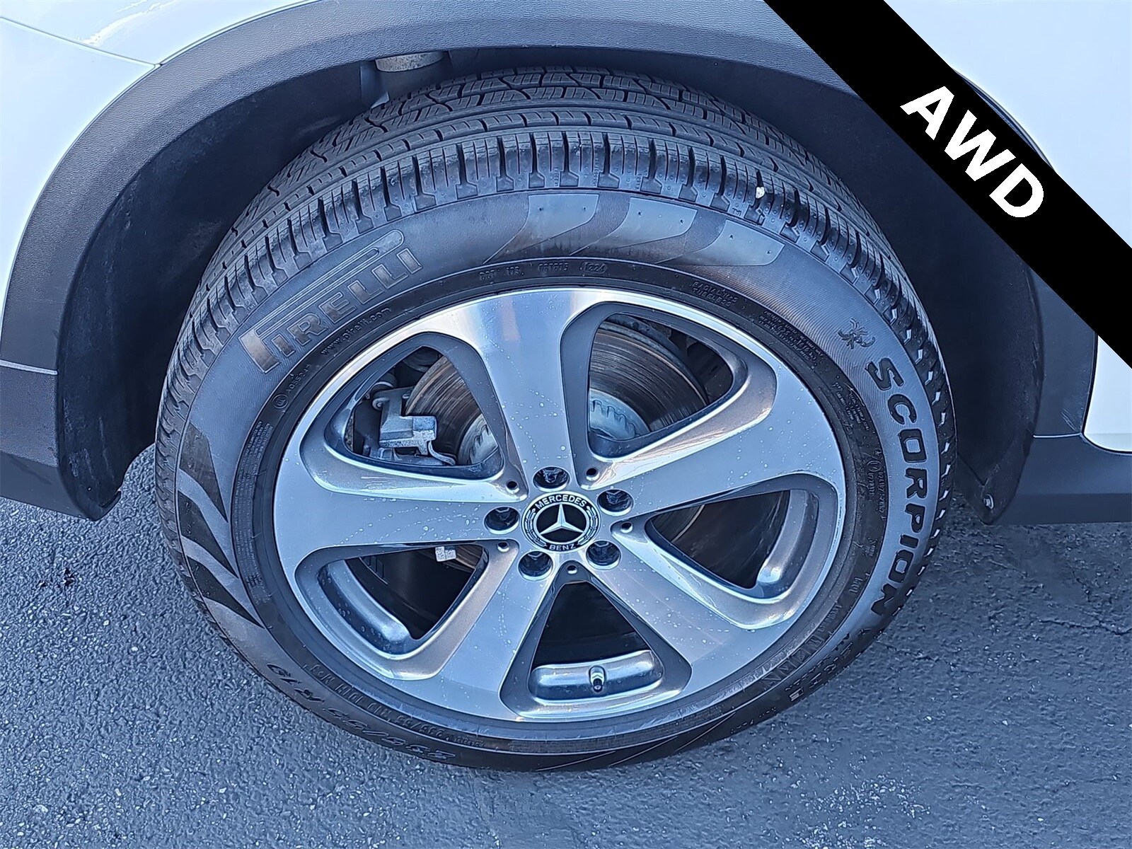 Thumbnail: 2022 Mercedes-Benz GLC - 12