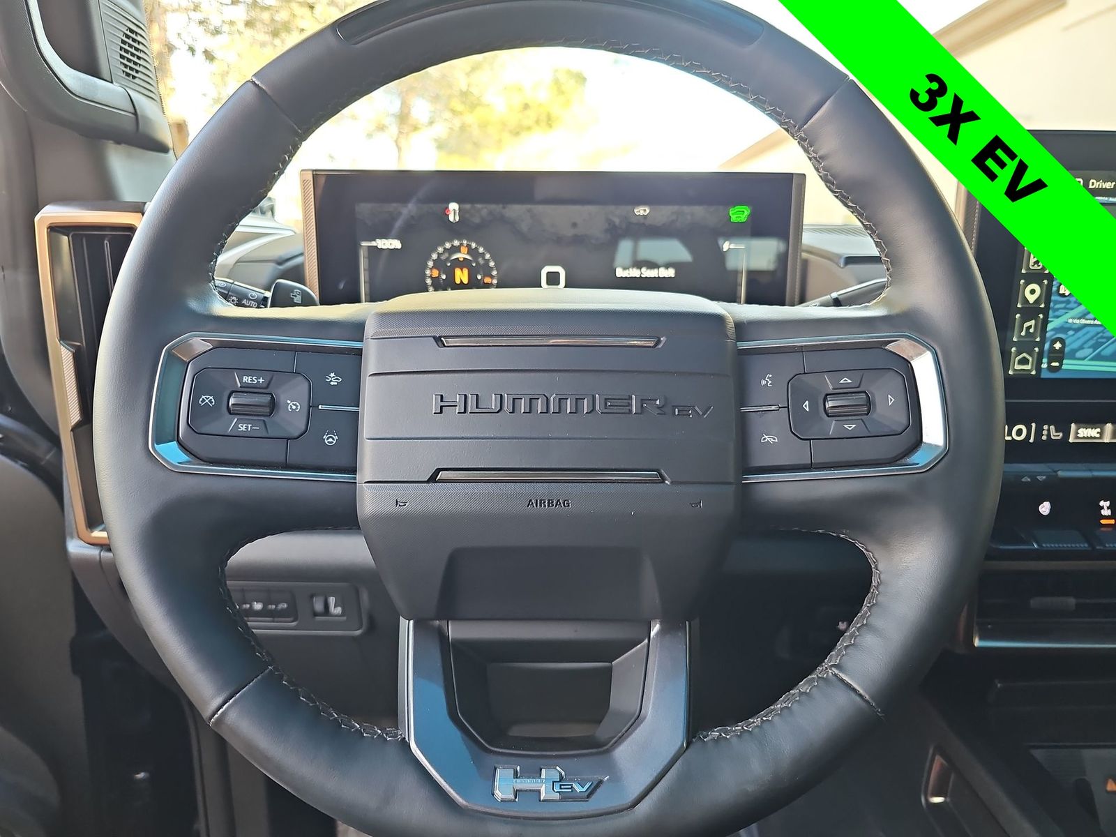 Thumbnail: 2024 GMC Hummer EV - 19