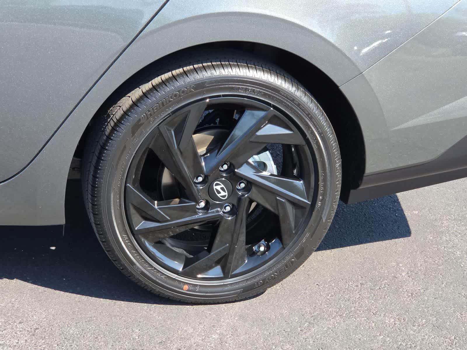 Thumbnail: 2026 Hyundai Elantra - 12