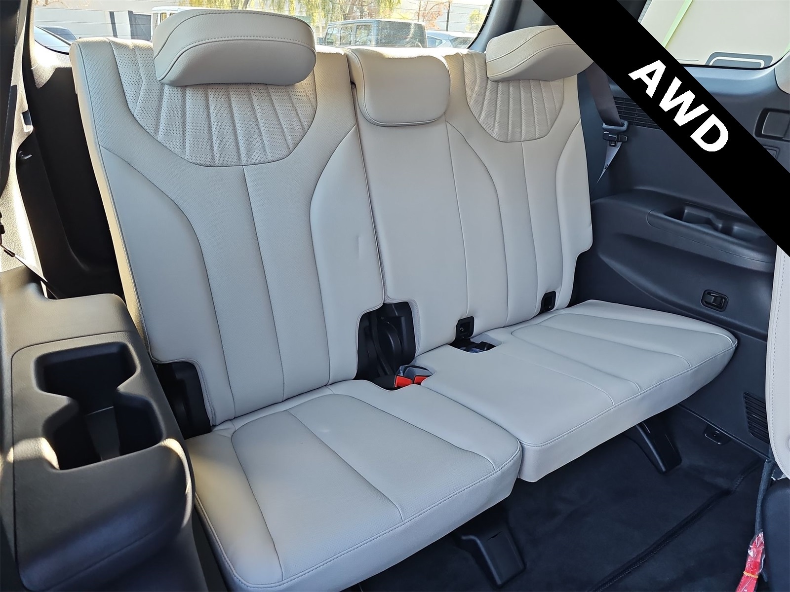 Thumbnail: 2024 Hyundai Palisade - 30