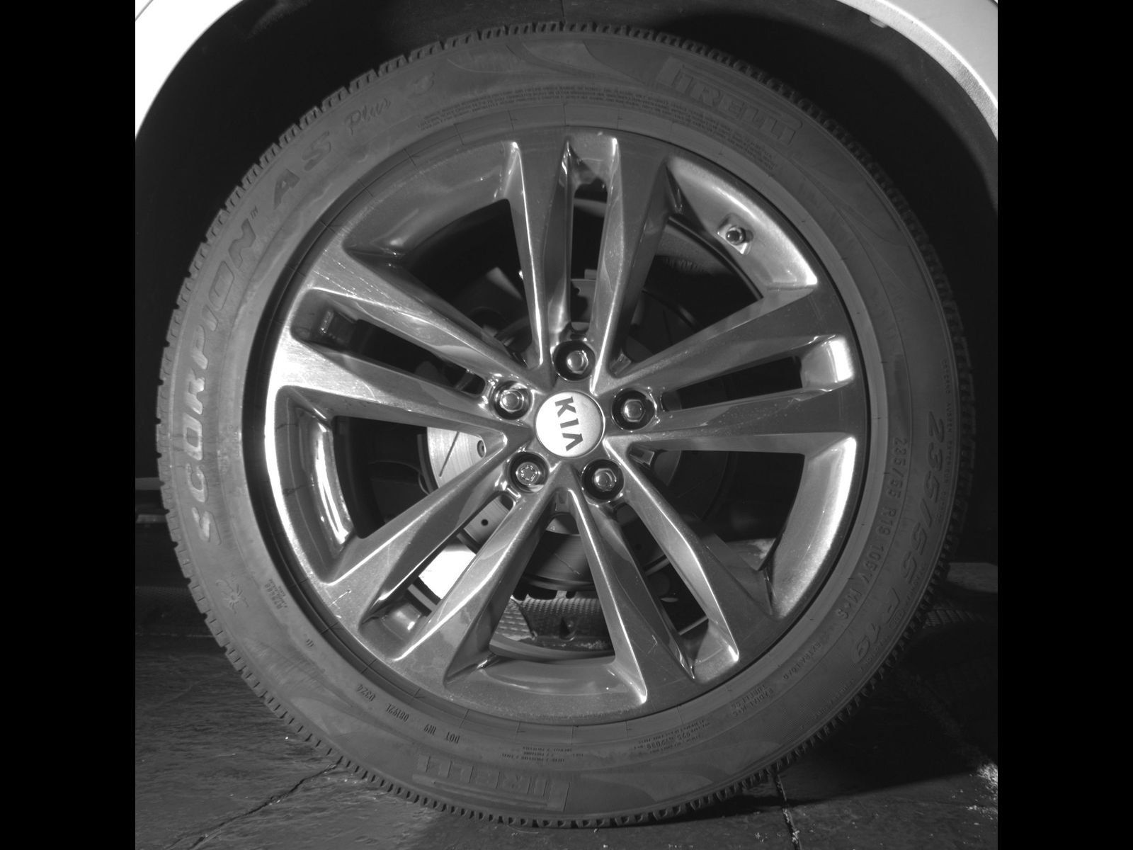 Thumbnail: 2014 Kia Sorento - 11