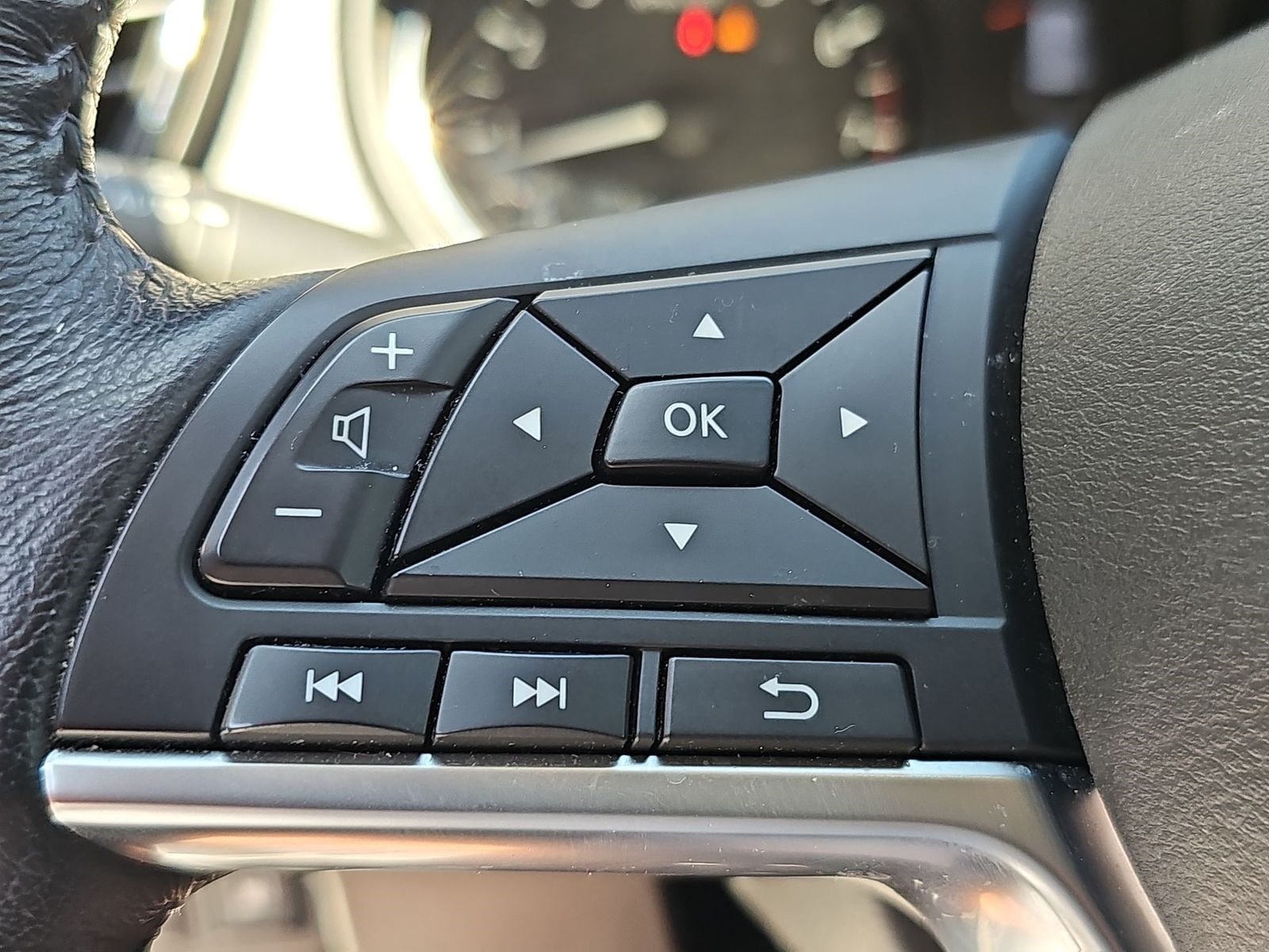 Thumbnail: 2019 Nissan Rogue - 28