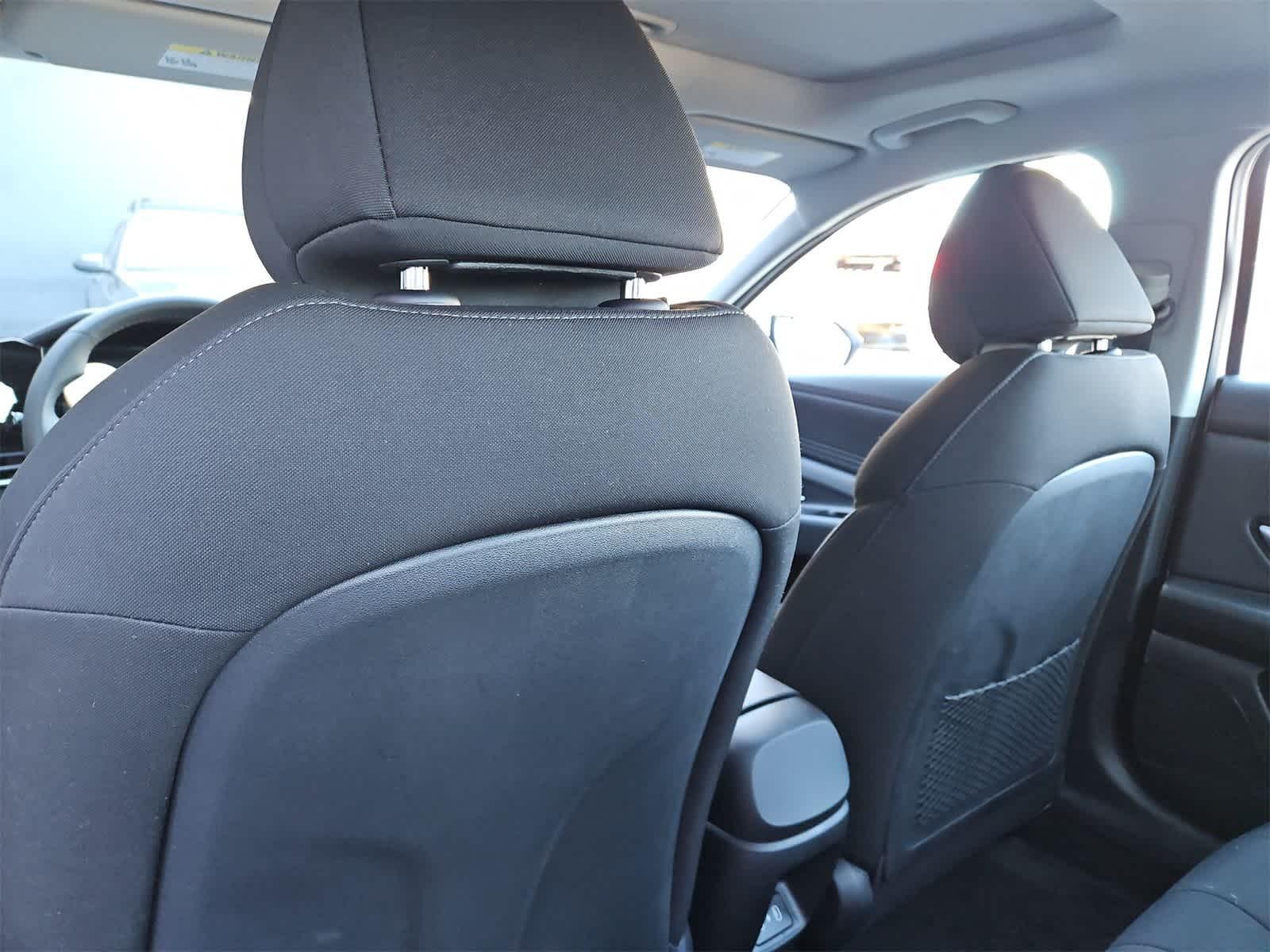 Thumbnail: 2025 Hyundai Elantra - 16