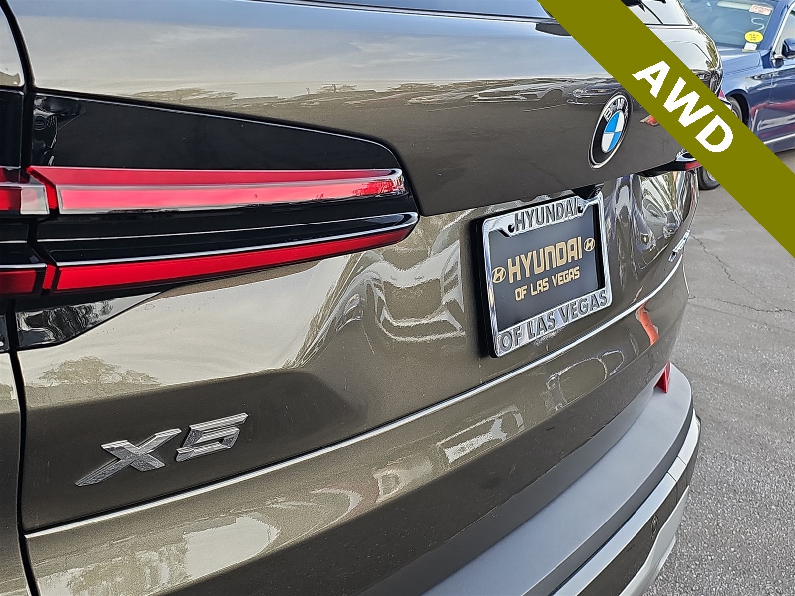 Thumbnail: 2025 BMW X5 - 11