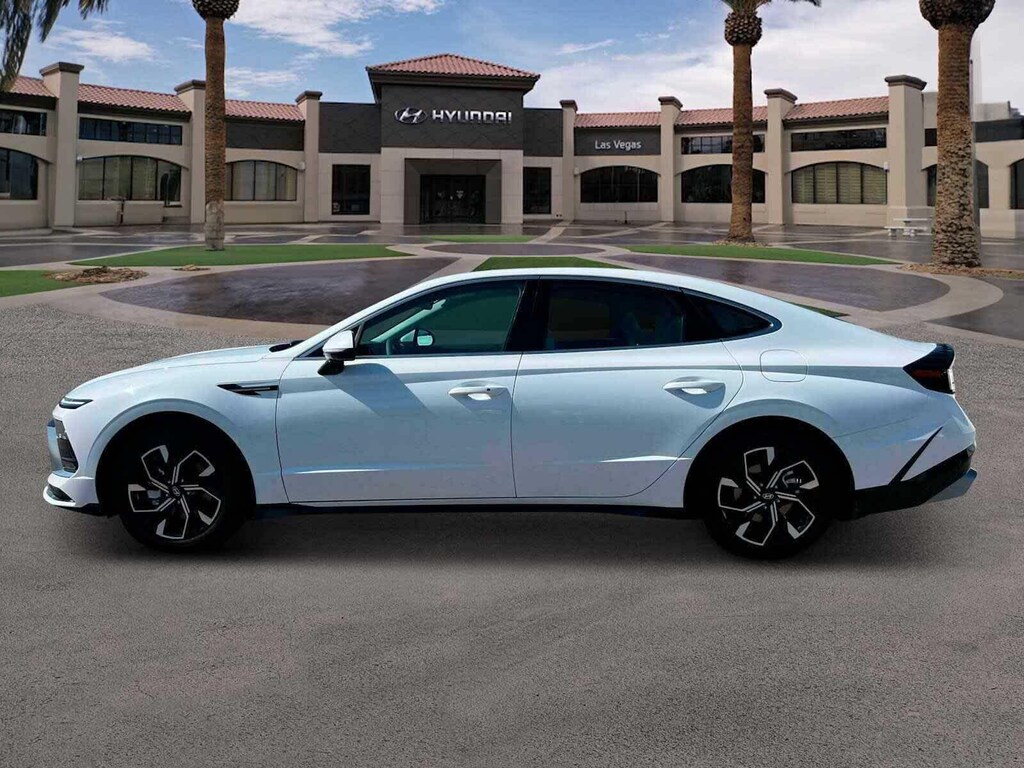 New 2025 Hyundai Sonata SEL Sedan
