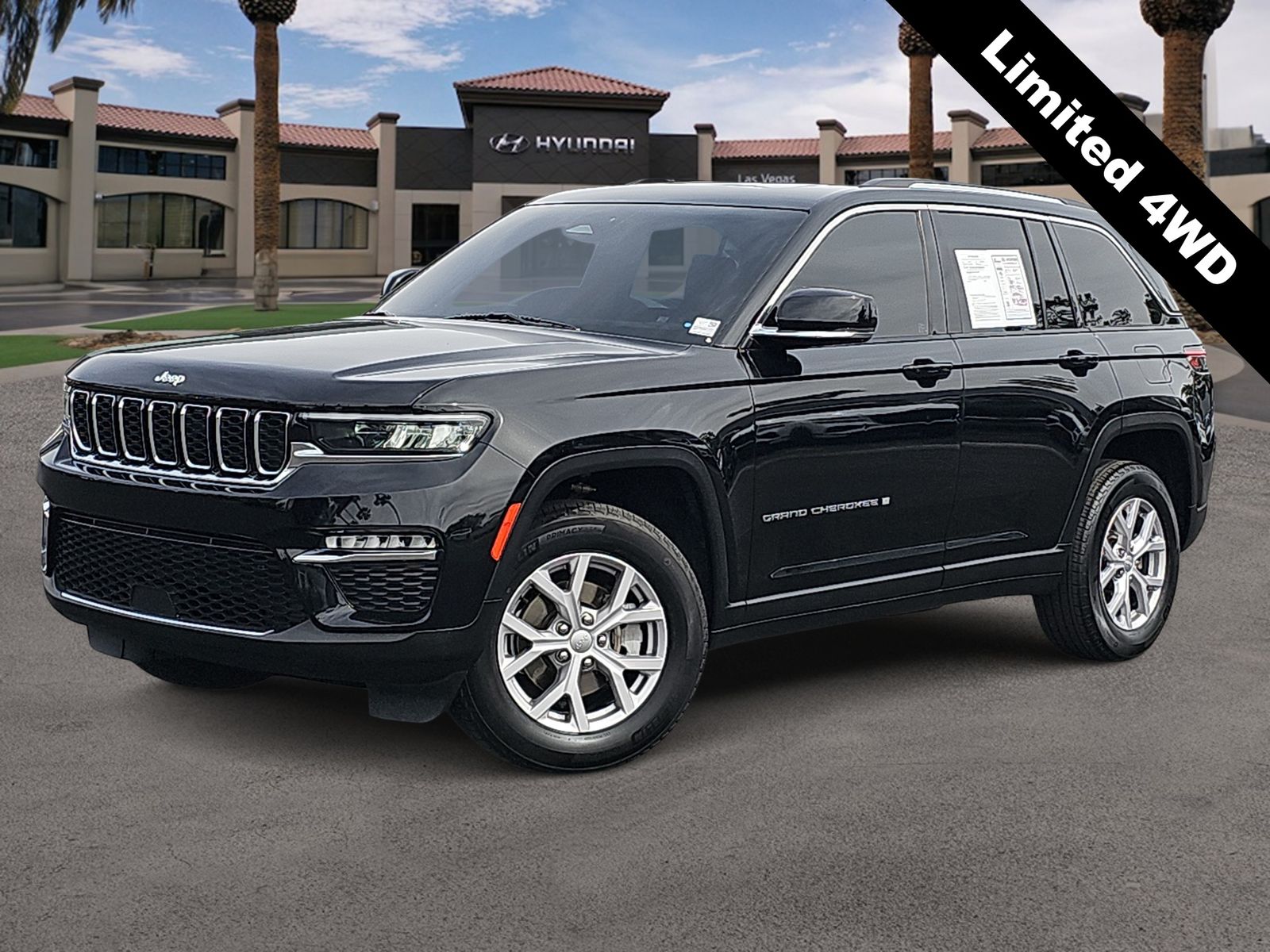 Thumbnail: 2022 Jeep Grand Cherokee - 1