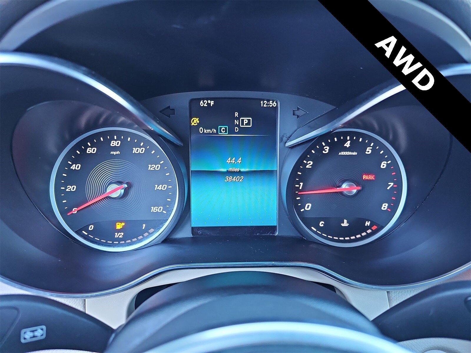 Thumbnail: 2022 Mercedes-Benz GLC - 22