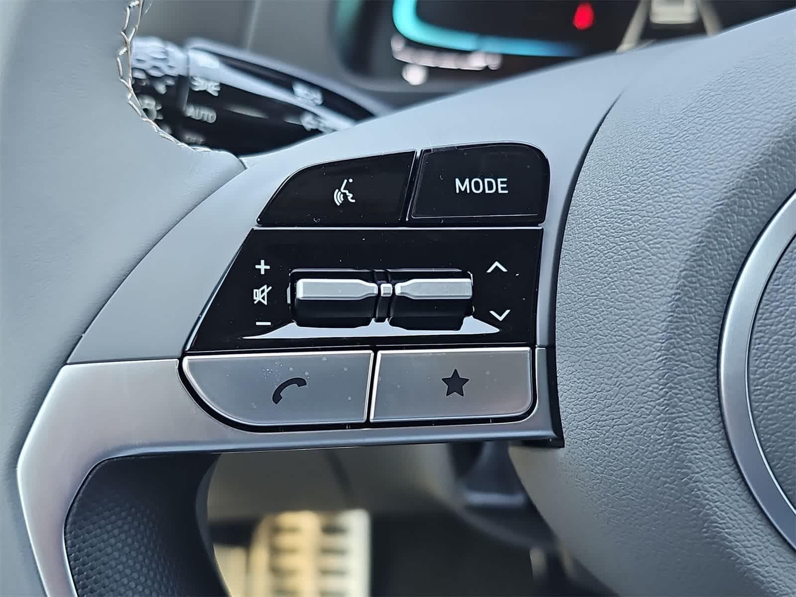 Thumbnail: 2025 Hyundai Elantra - 27